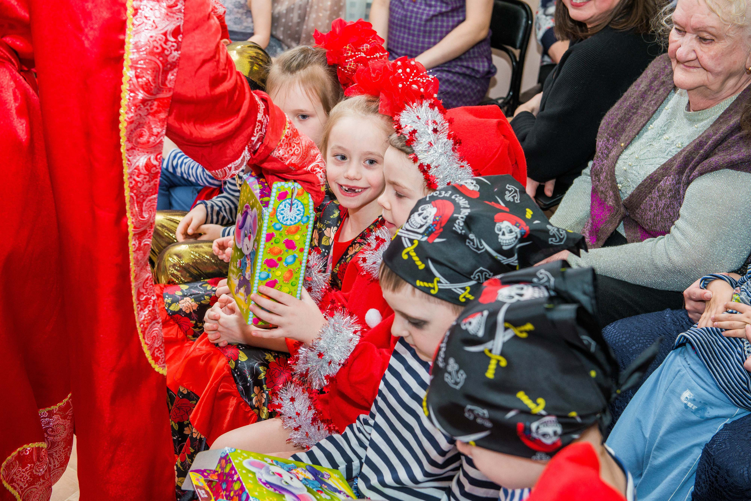 25.12.2019 д. с. № 5, Екатеринбург. Свадебный фотограф на Урале Виктор Соколов