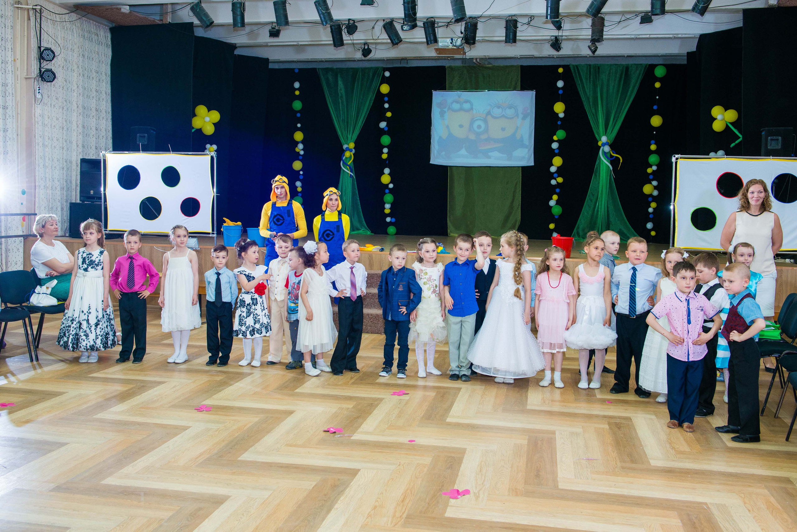 Выпускной, д. с. № 391 29.05.2016, Екатеринбург. Свадебный фотограф на Урале Виктор Соколов