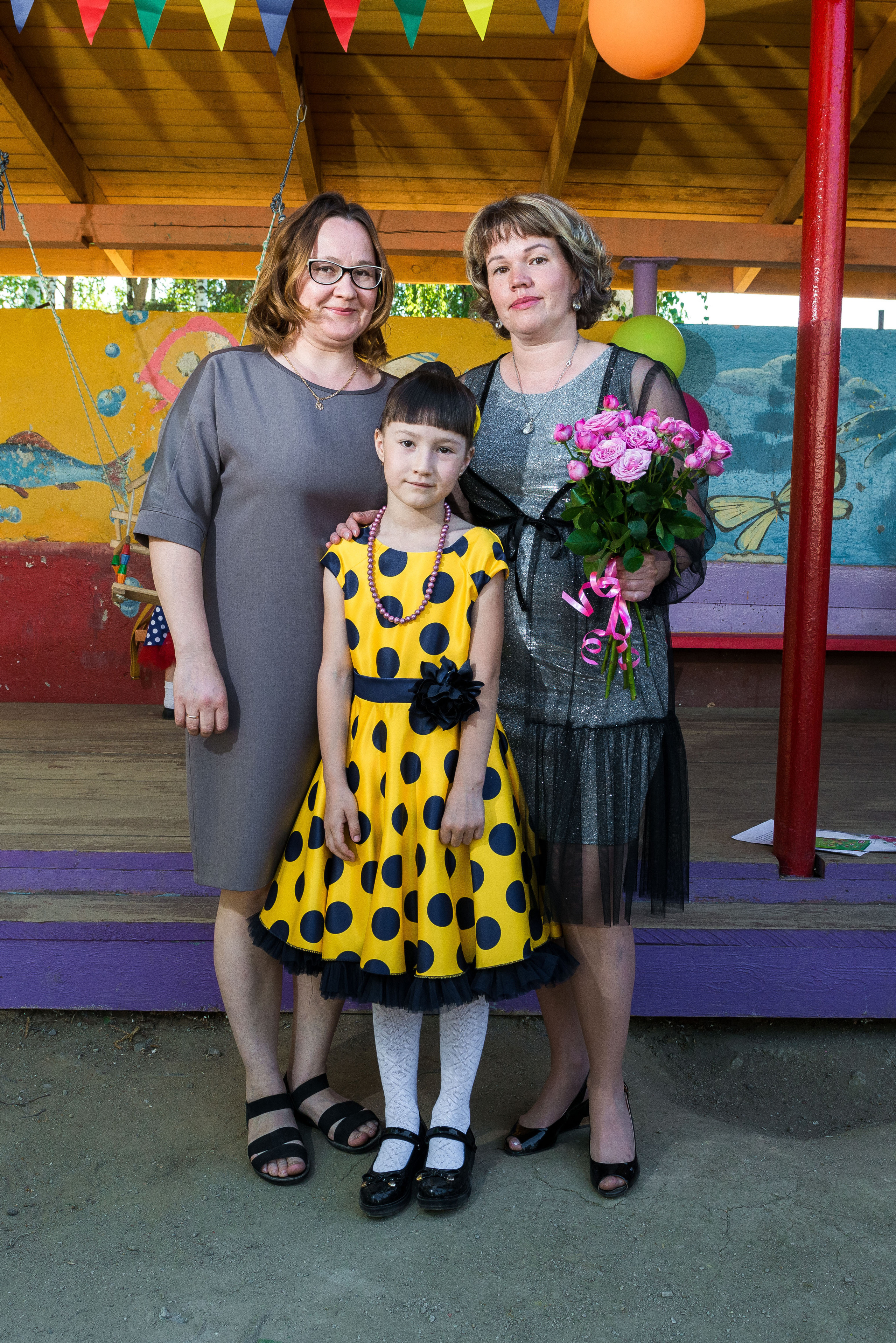 Выпускной 21.05.2021 д. с. № 518, пос. Садовый. Свадебный фотограф на Урале Виктор Соколов