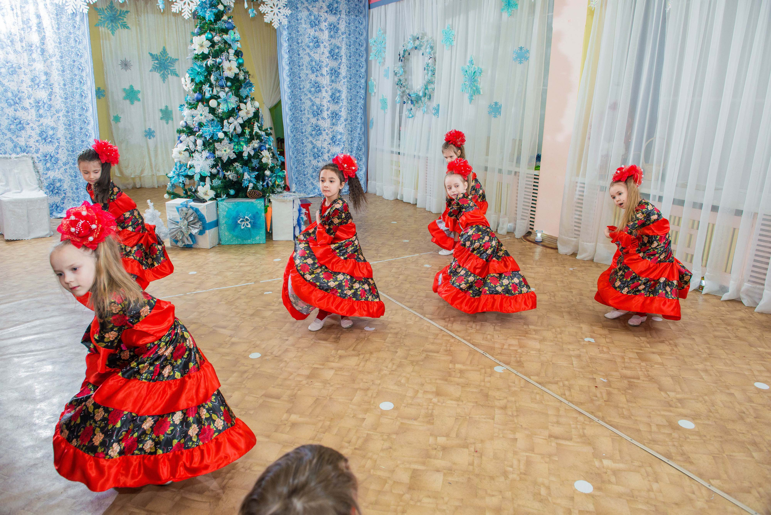 25.12.2019 д. с. № 5, Екатеринбург. Свадебный фотограф на Урале Виктор Соколов