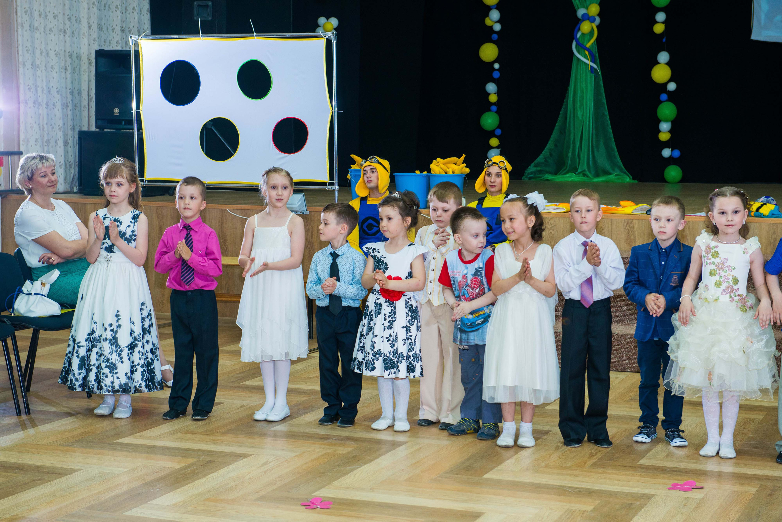 Выпускной, д. с. № 391 29.05.2016, Екатеринбург. Свадебный фотограф на Урале Виктор Соколов