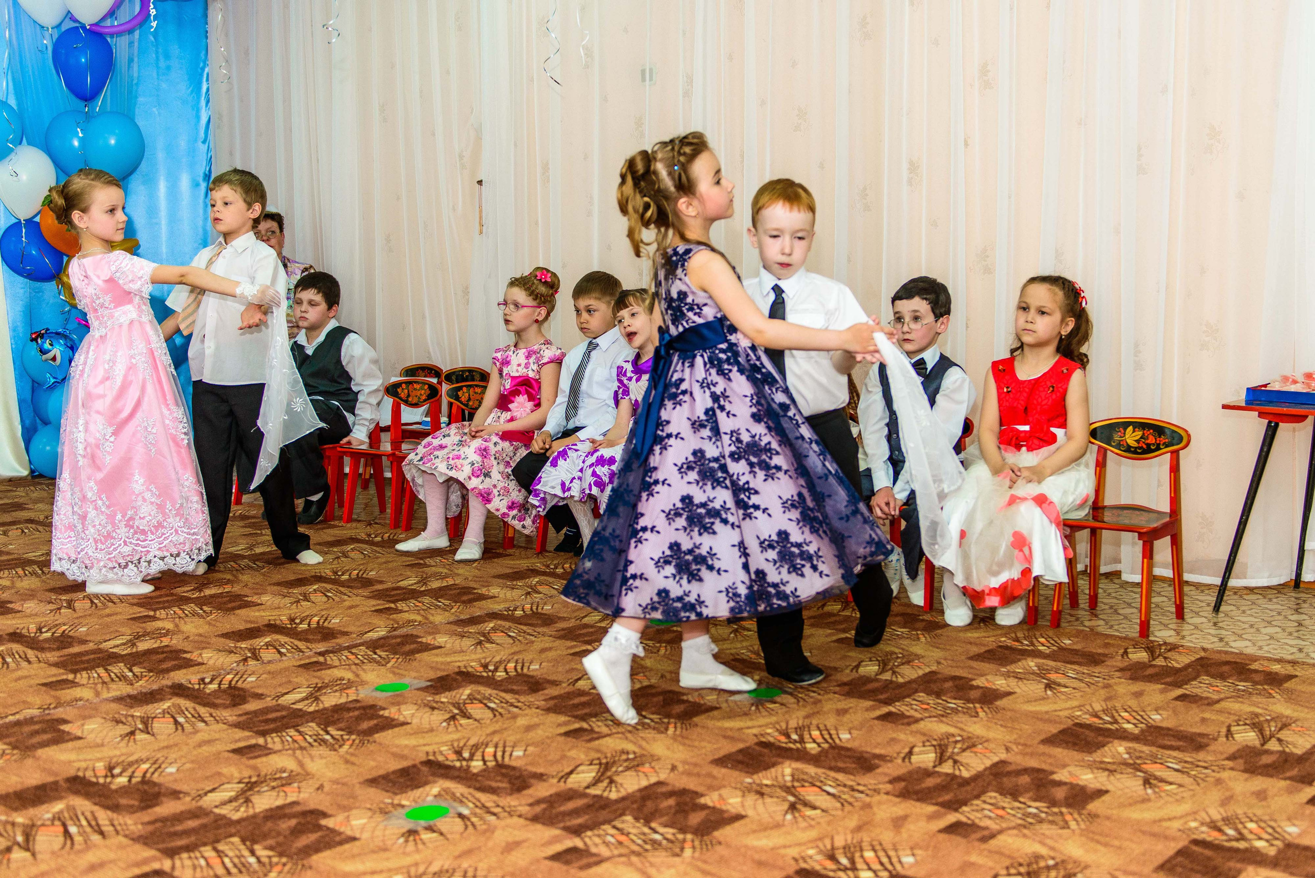 Выпускной, д. с. № 391 28.05.2015, Екатеринбург. Свадебный фотограф на Урале Виктор Соколов