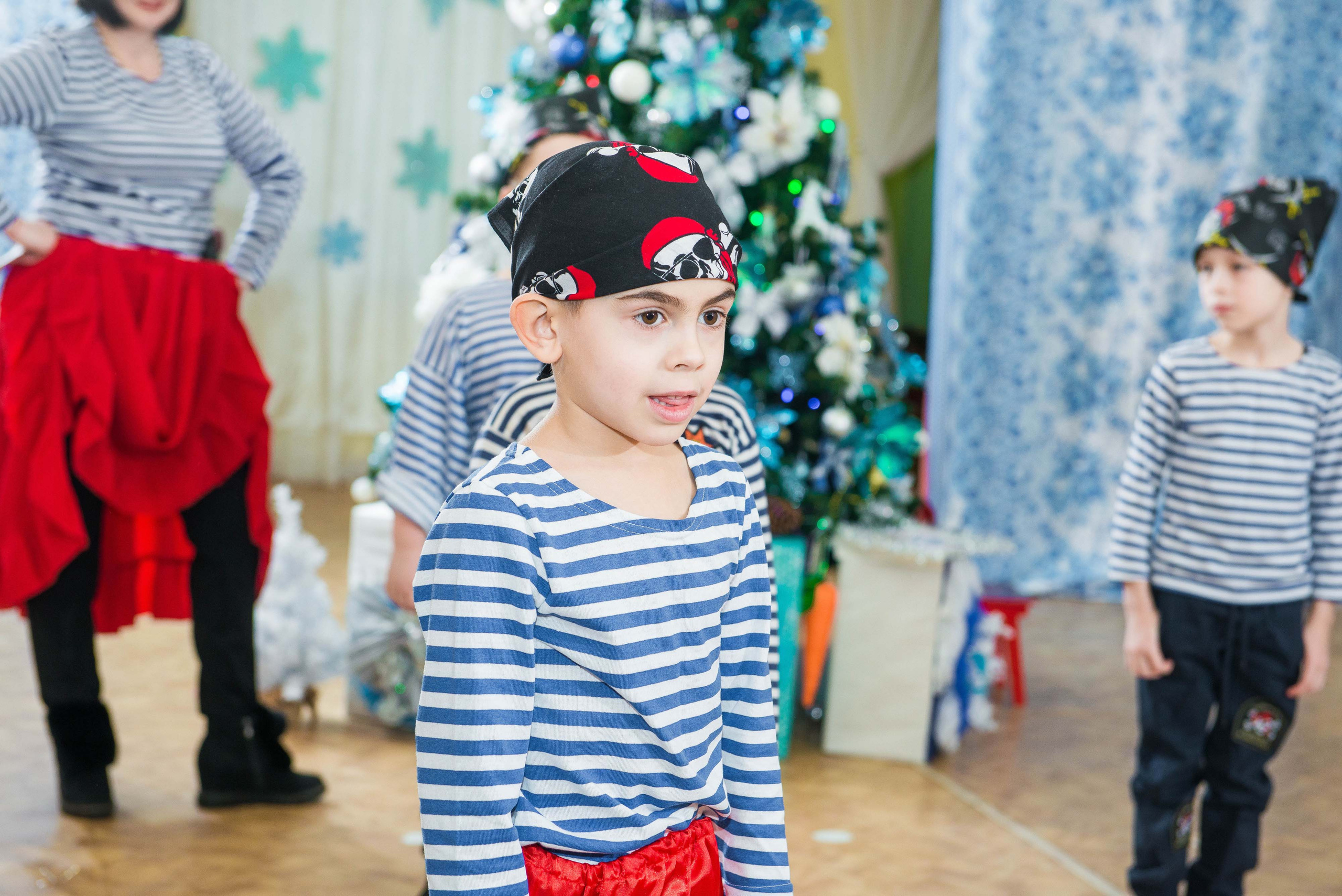 25.12.2019 д. с. № 5, Екатеринбург. Свадебный фотограф на Урале Виктор Соколов