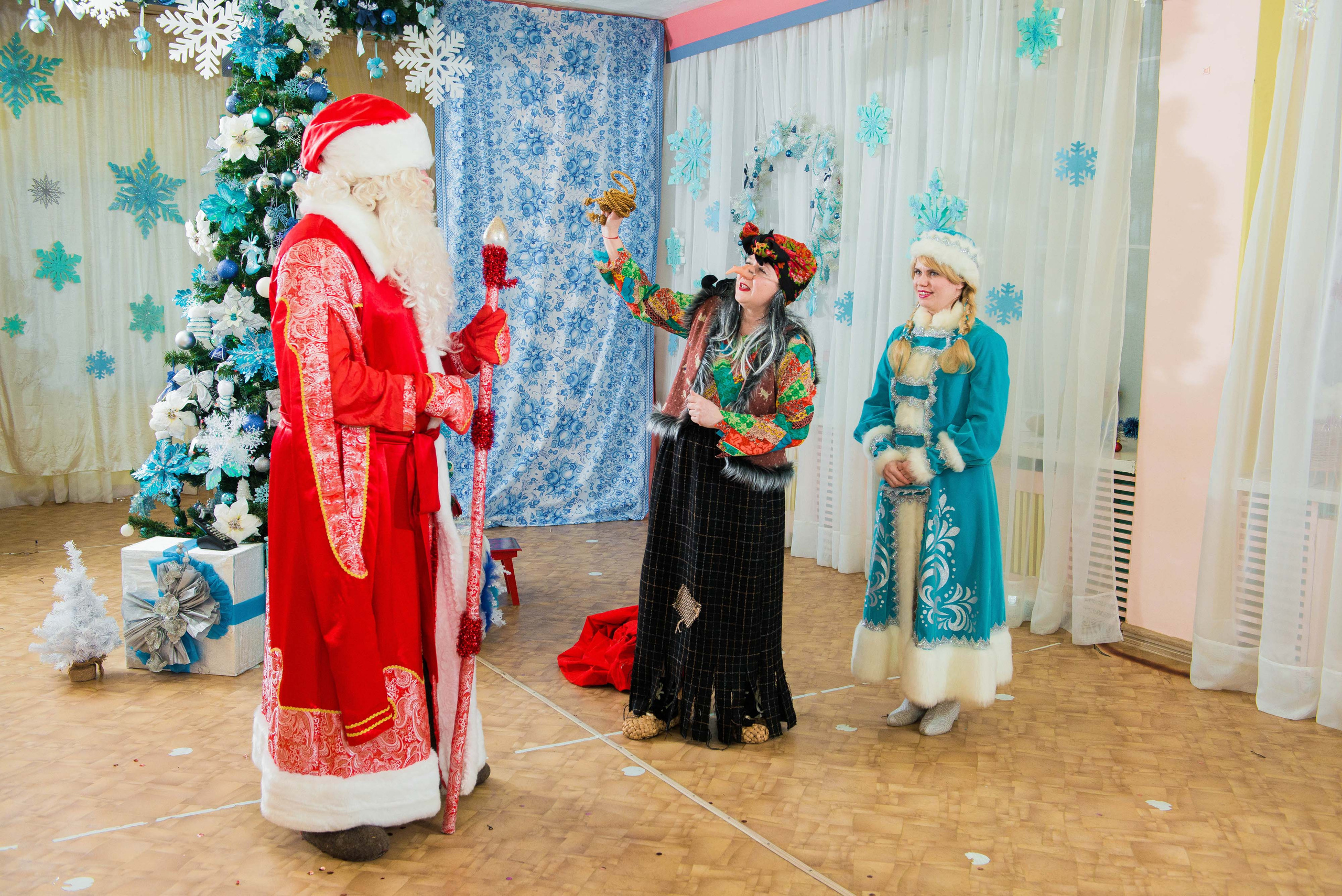 25.12.2019 д. с. № 5, Екатеринбург. Свадебный фотограф на Урале Виктор Соколов