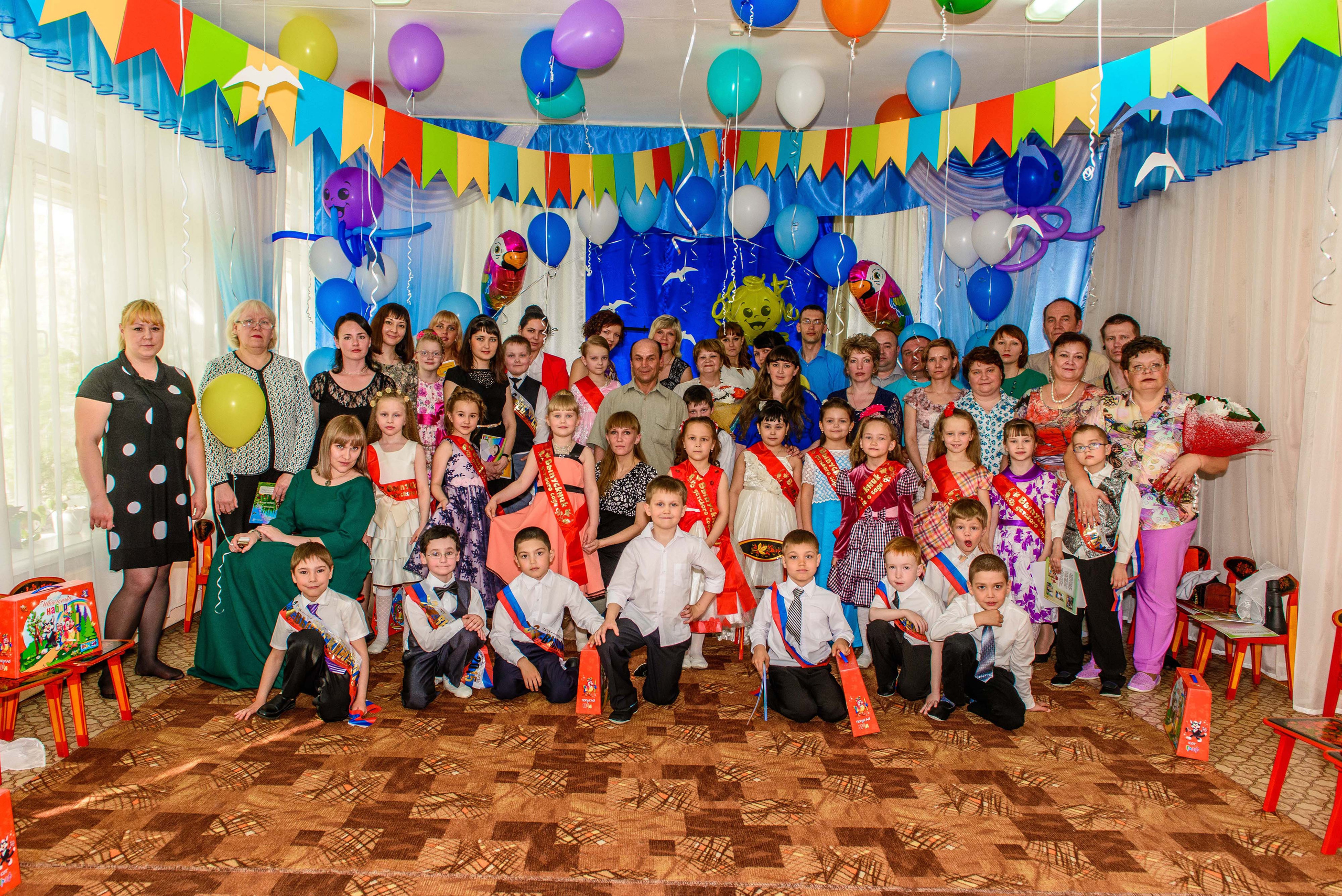 Выпускной, д. с. № 391 28.05.2015, Екатеринбург. Свадебный фотограф на Урале Виктор Соколов