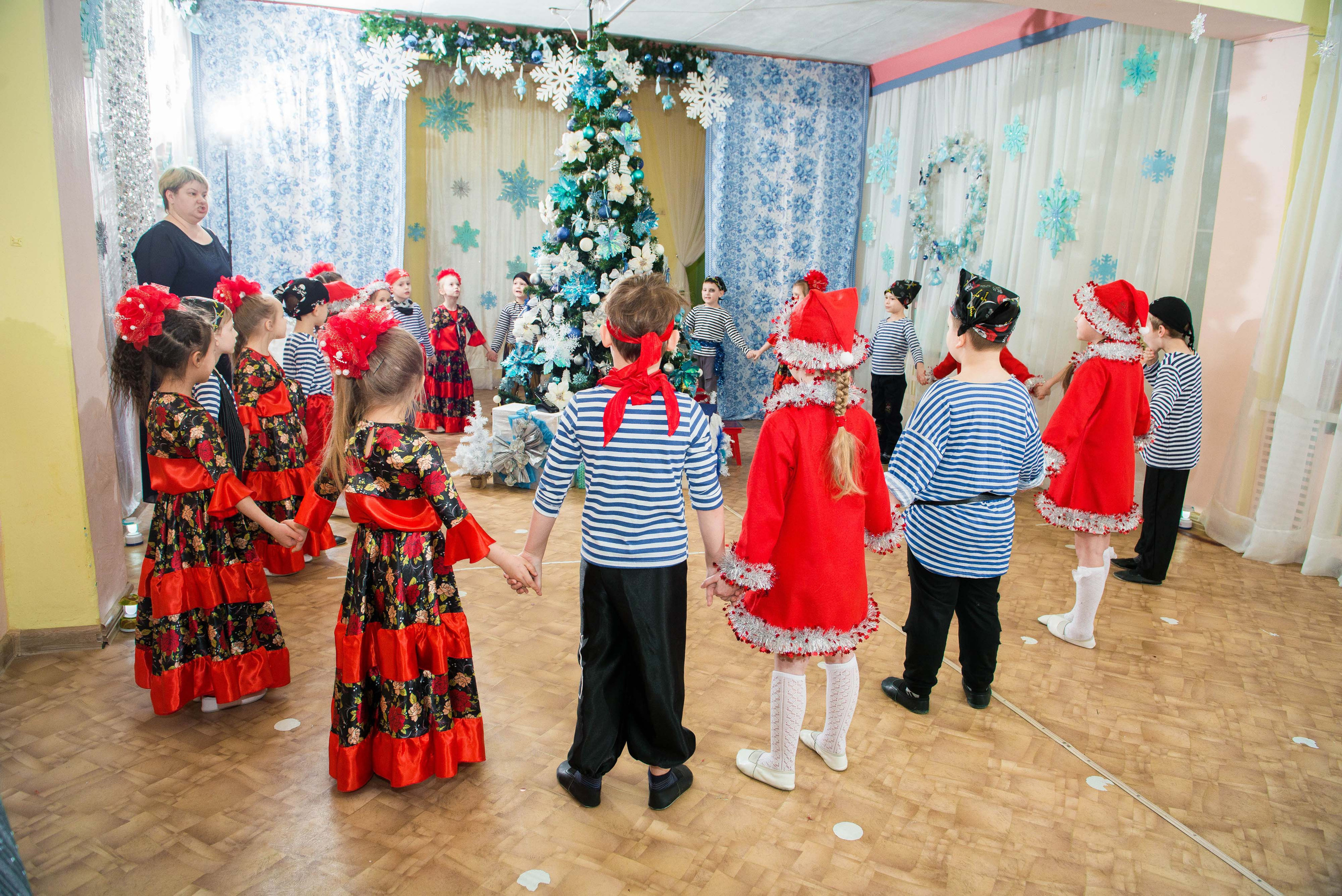 25.12.2019 д. с. № 5, Екатеринбург. Свадебный фотограф на Урале Виктор Соколов