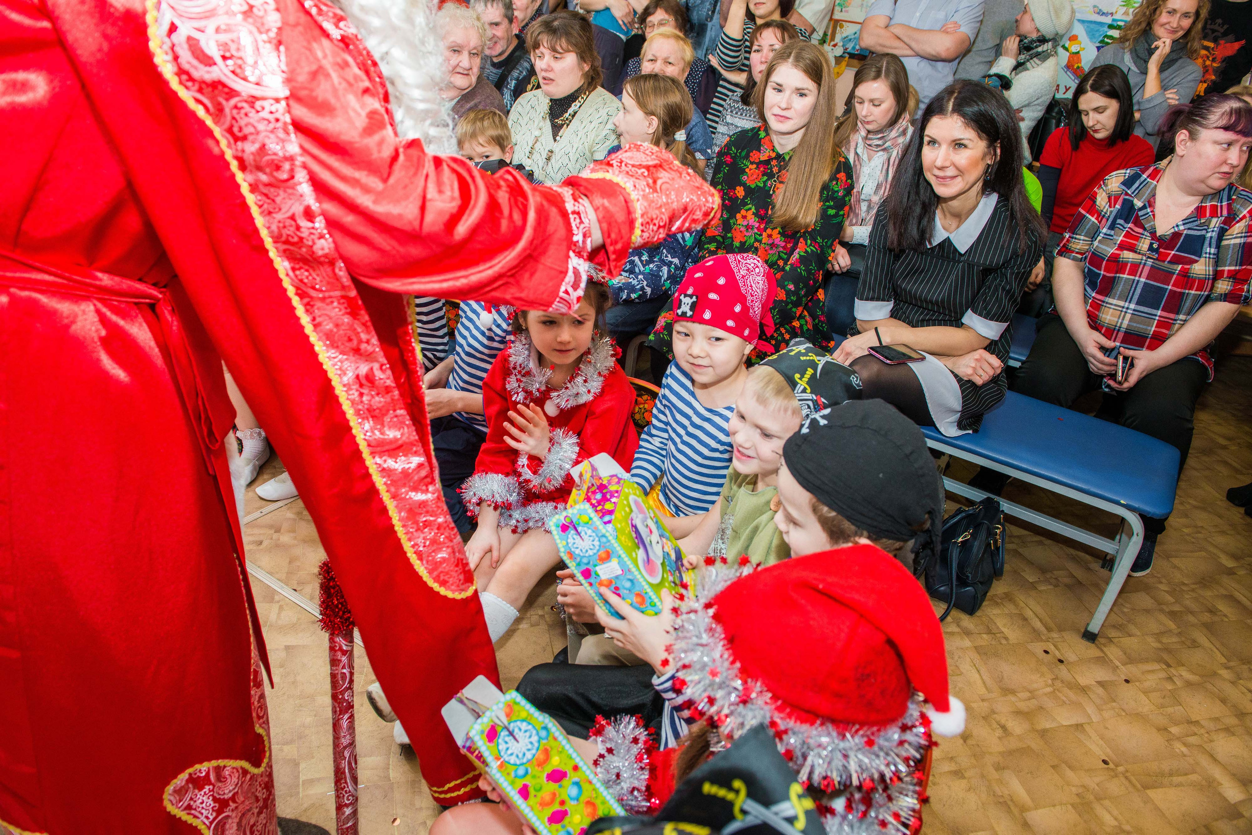 25.12.2019 д. с. № 5, Екатеринбург. Свадебный фотограф на Урале Виктор Соколов