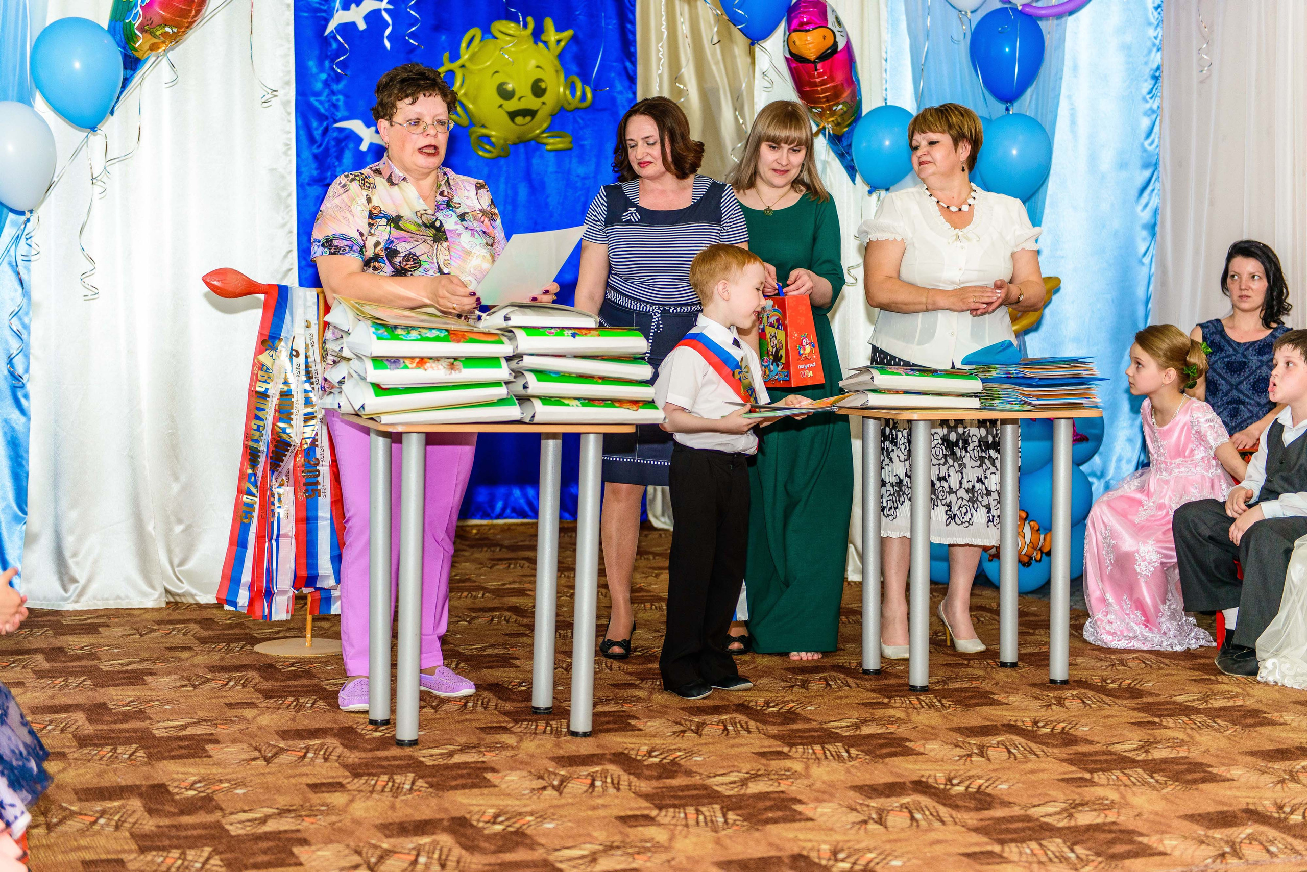 Выпускной, д. с. № 391 28.05.2015, Екатеринбург. Свадебный фотограф на Урале Виктор Соколов