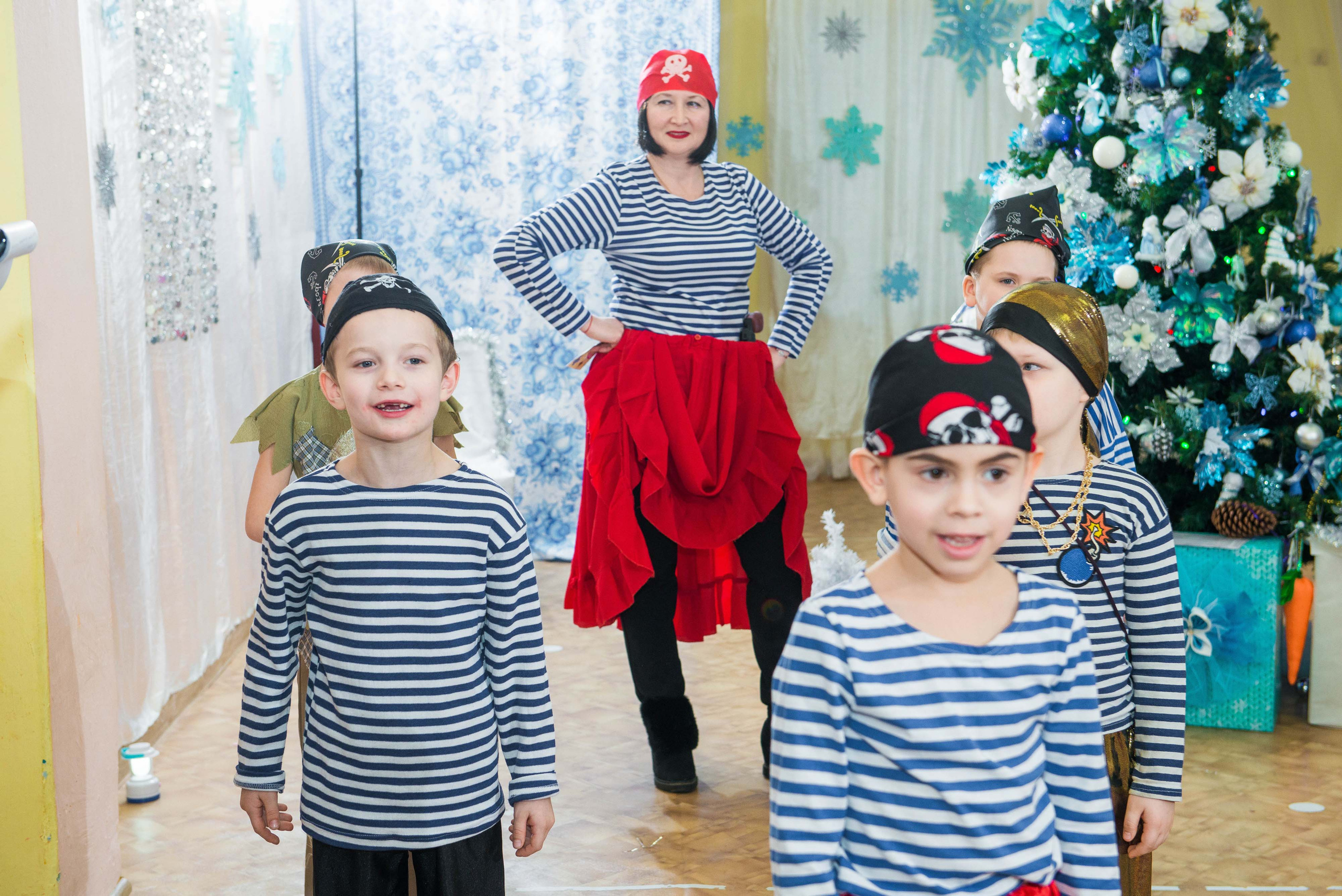 25.12.2019 д. с. № 5, Екатеринбург. Свадебный фотограф на Урале Виктор Соколов