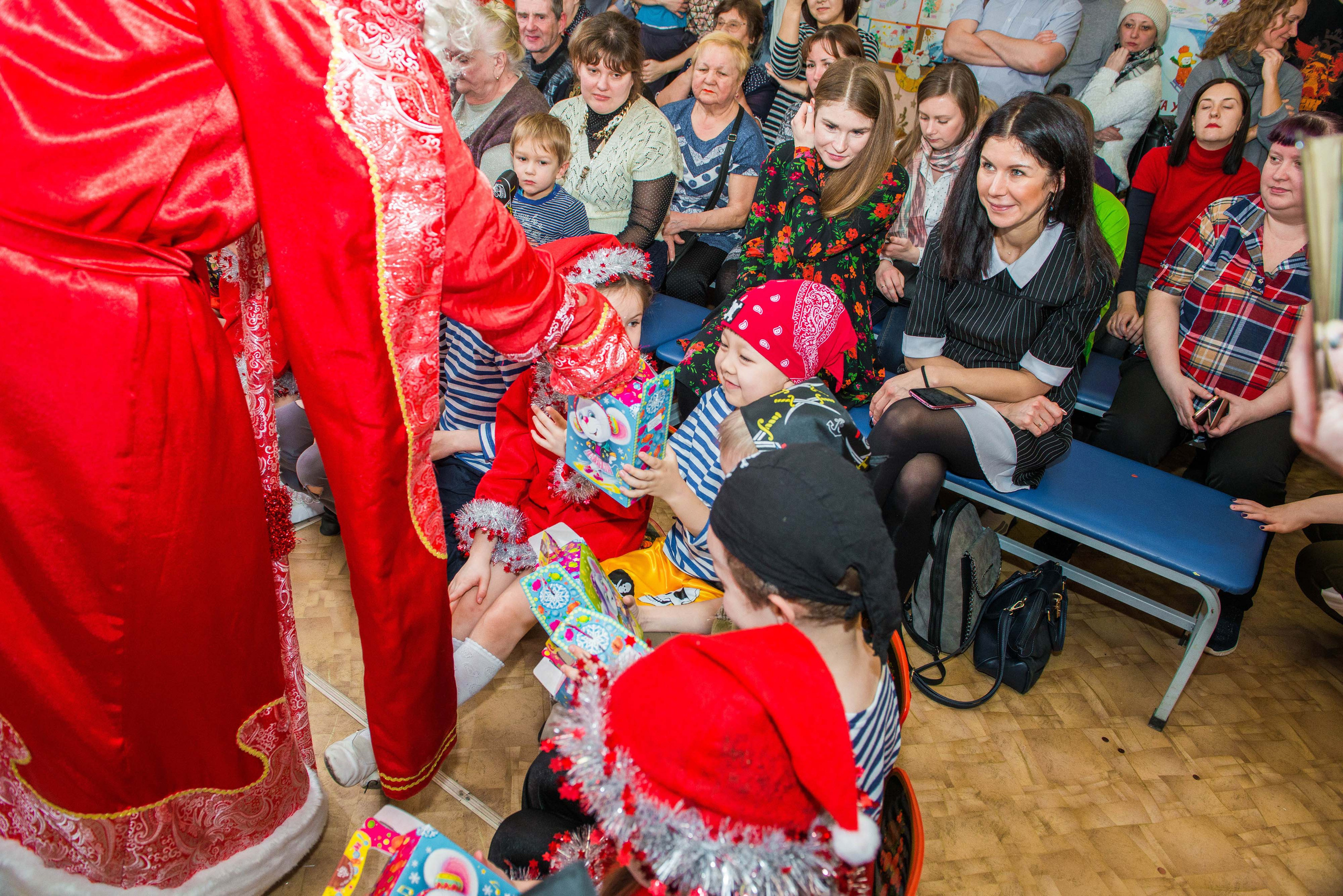 25.12.2019 д. с. № 5, Екатеринбург. Свадебный фотограф на Урале Виктор Соколов