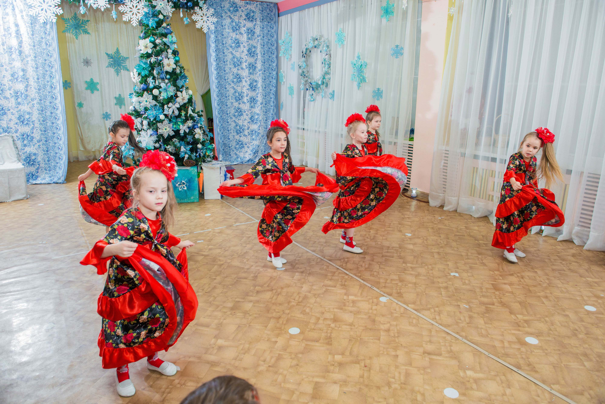 25.12.2019 д. с. № 5, Екатеринбург. Свадебный фотограф на Урале Виктор Соколов