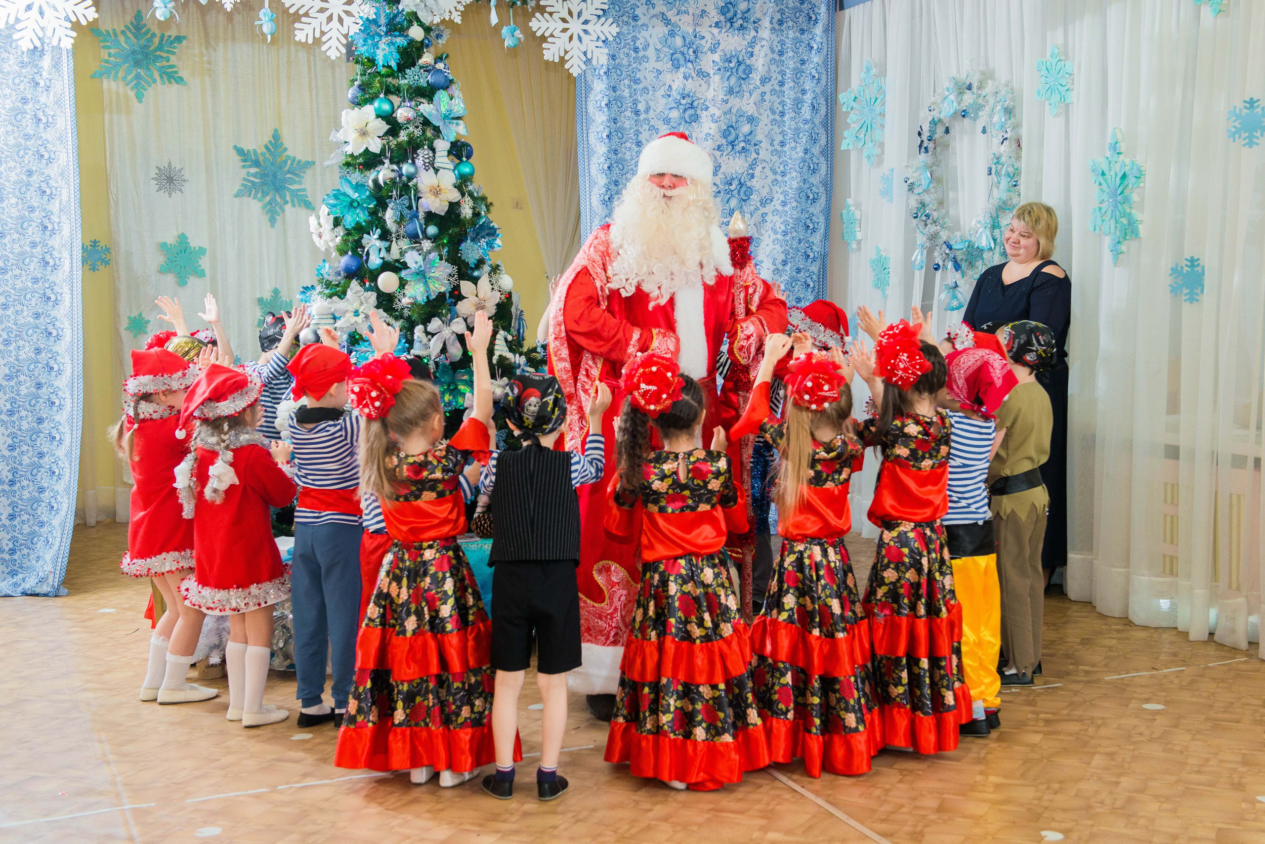 25.12.2019 д. с. № 5, Екатеринбург. Свадебный фотограф на Урале Виктор Соколов