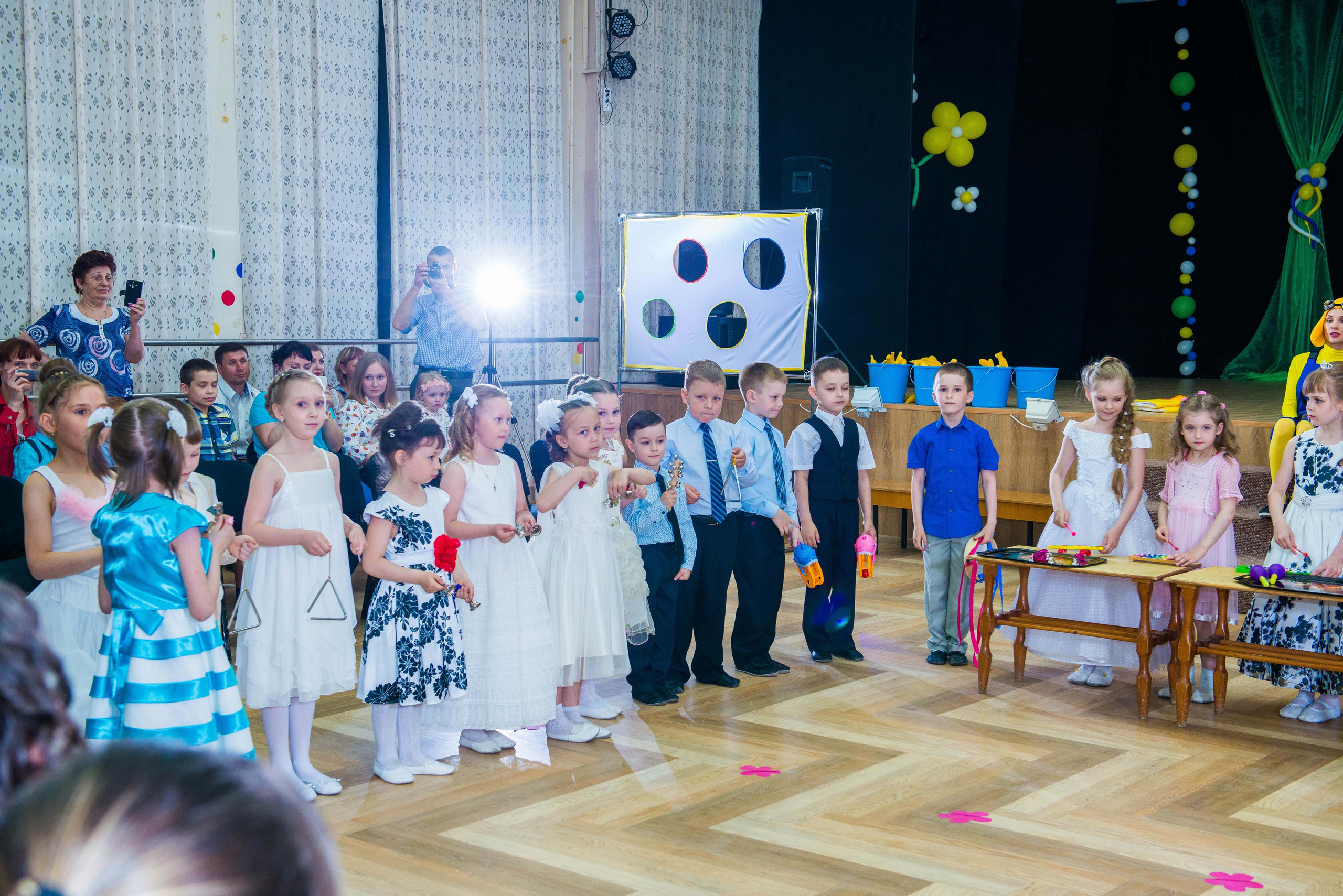 Выпускной, д. с. № 391 29.05.2016, Екатеринбург. Свадебный фотограф на Урале Виктор Соколов