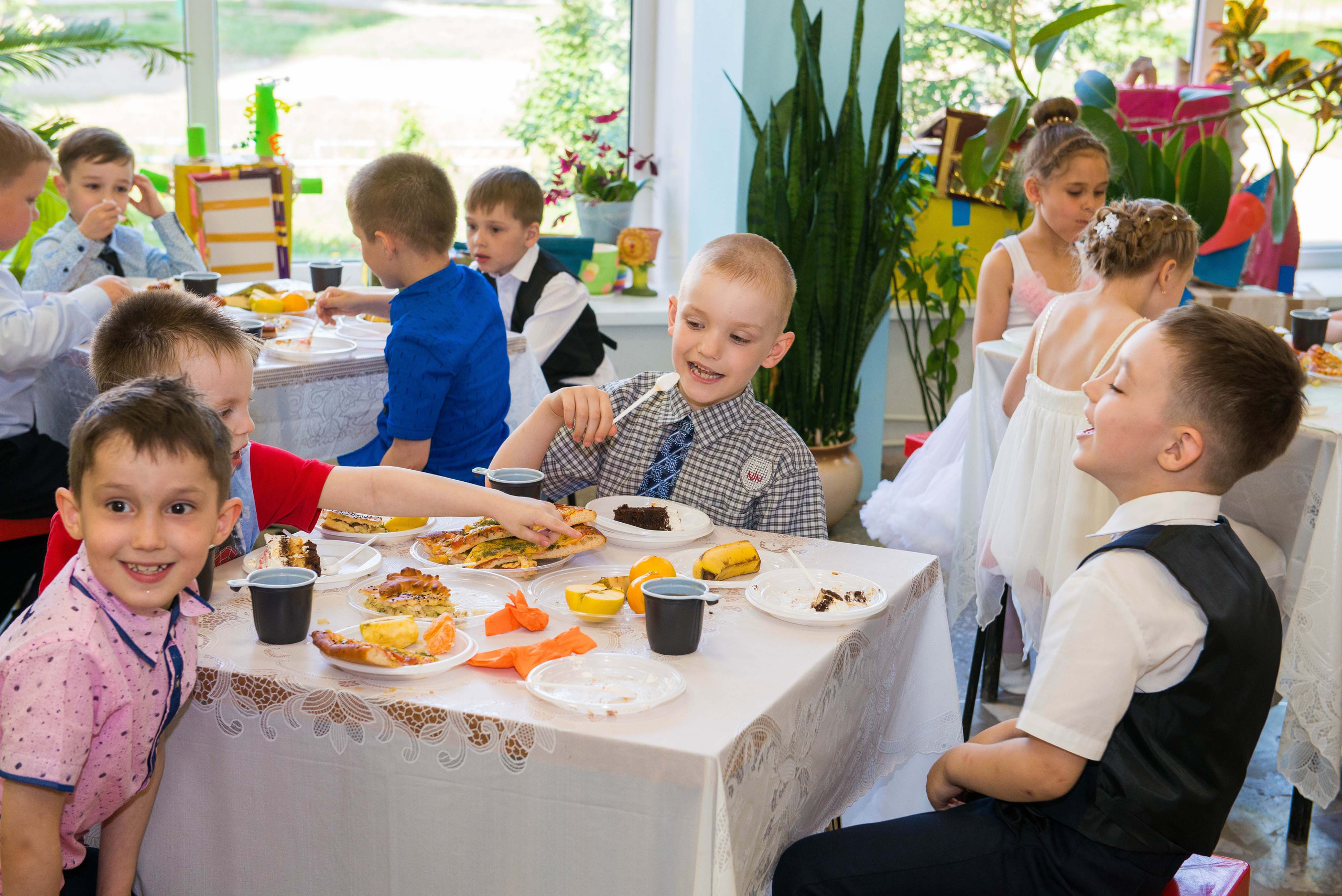 Выпускной, д. с. № 391 29.05.2016, Екатеринбург. Свадебный фотограф на Урале Виктор Соколов