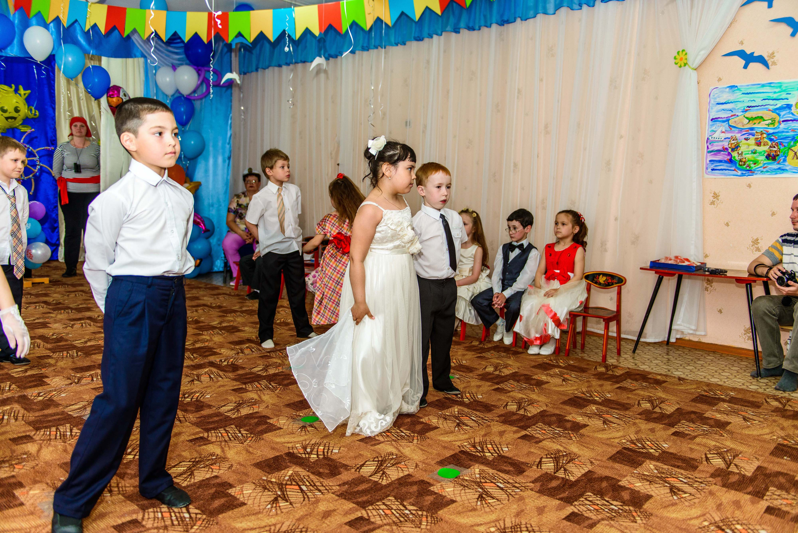 Выпускной, д. с. № 391 28.05.2015, Екатеринбург. Свадебный фотограф на Урале Виктор Соколов