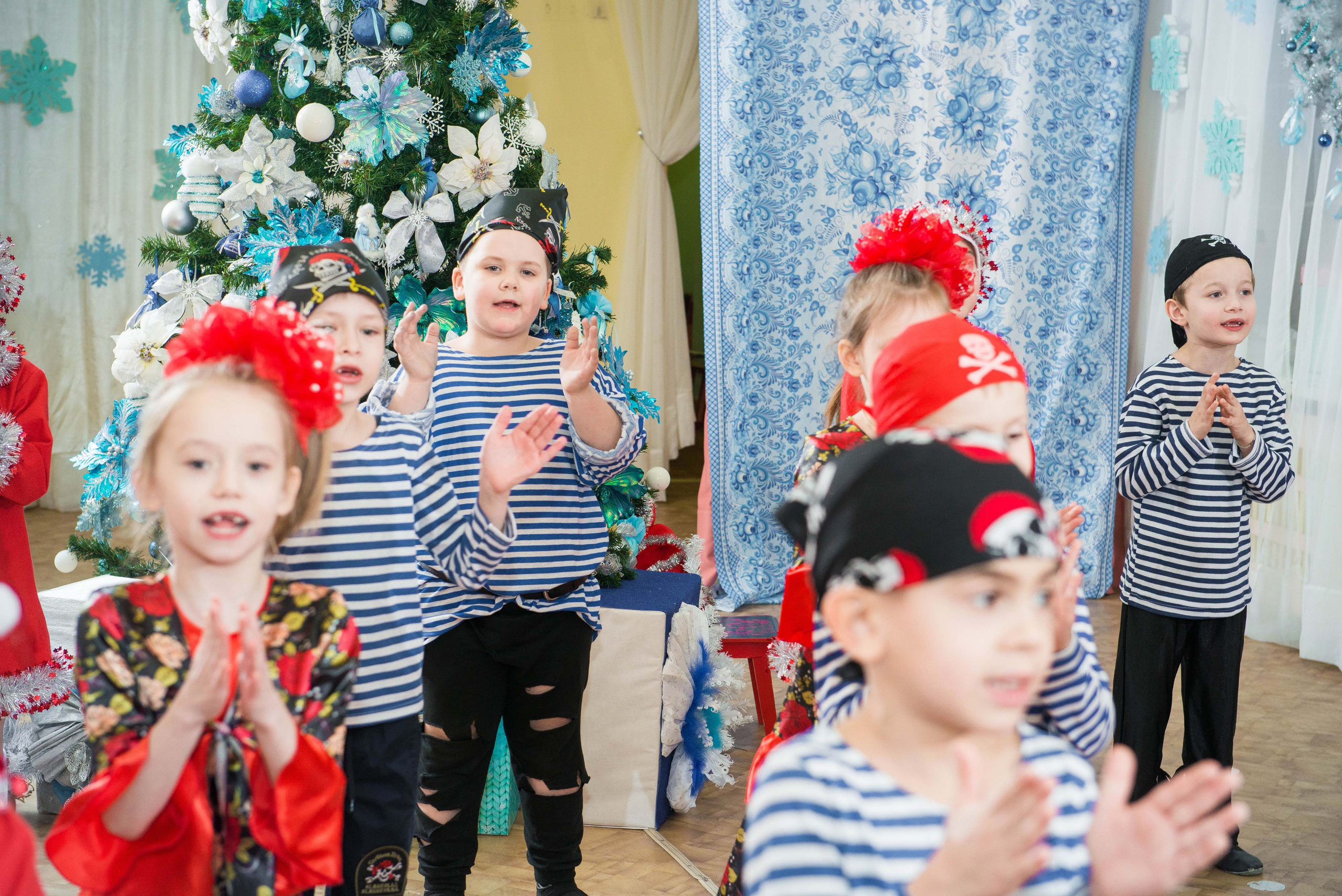 25.12.2019 д. с. № 5, Екатеринбург. Свадебный фотограф на Урале Виктор Соколов