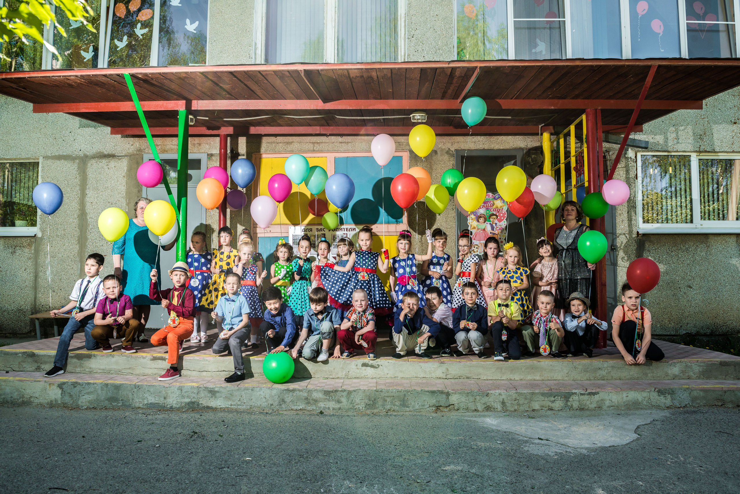 Выпускной 21.05.2021 д. с. № 518, пос. Садовый. Свадебный фотограф на Урале Виктор Соколов