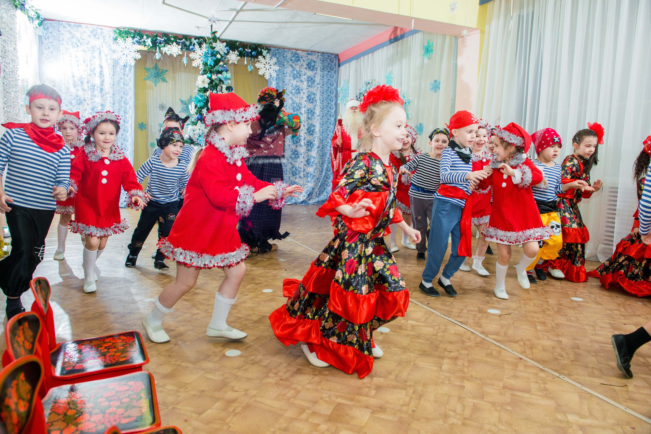 25.12.2019 д. с. № 5, Екатеринбург. Свадебный фотограф на Урале Виктор Соколов