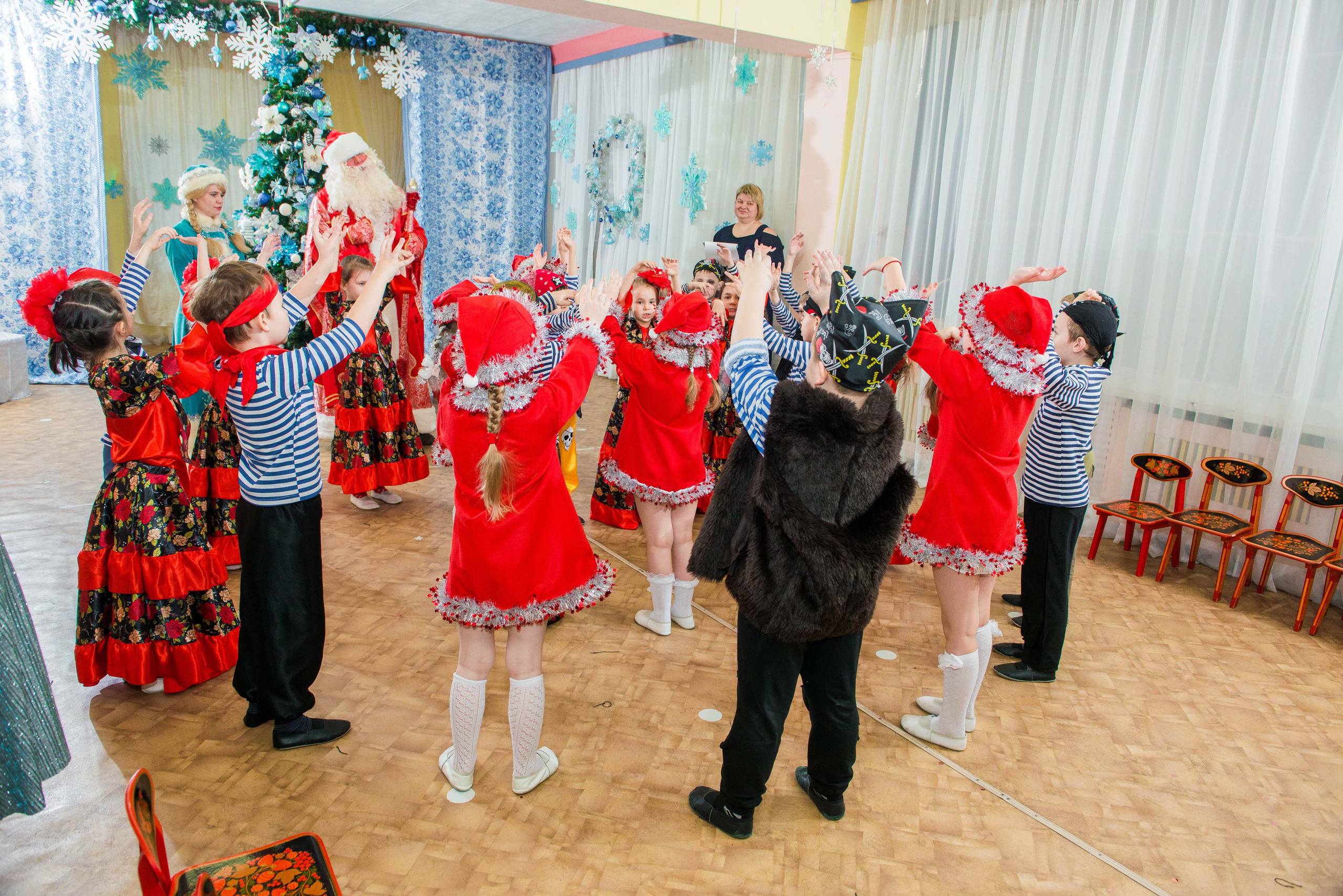 25.12.2019 д. с. № 5, Екатеринбург. Свадебный фотограф на Урале Виктор Соколов