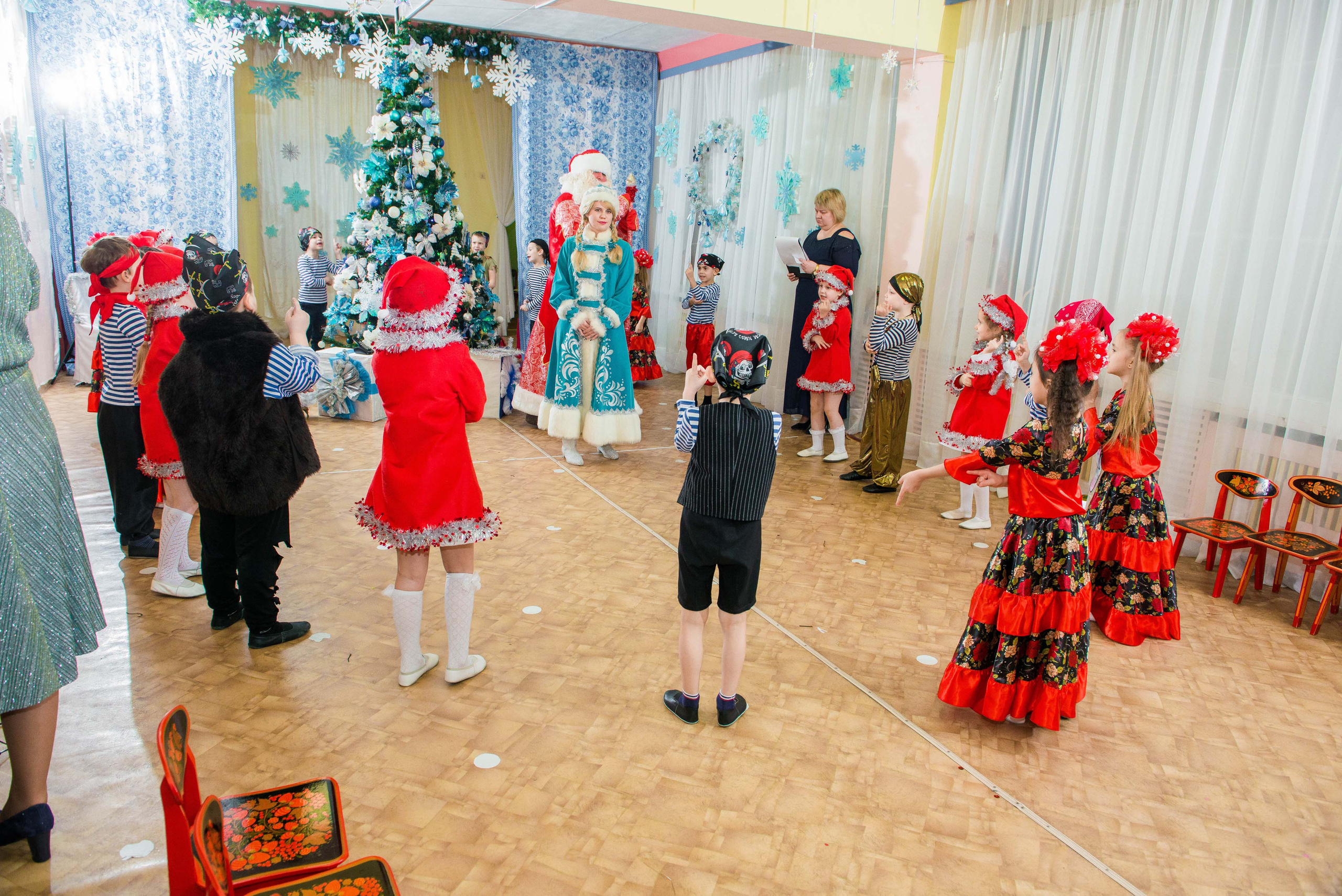 25.12.2019 д. с. № 5, Екатеринбург. Свадебный фотограф на Урале Виктор Соколов