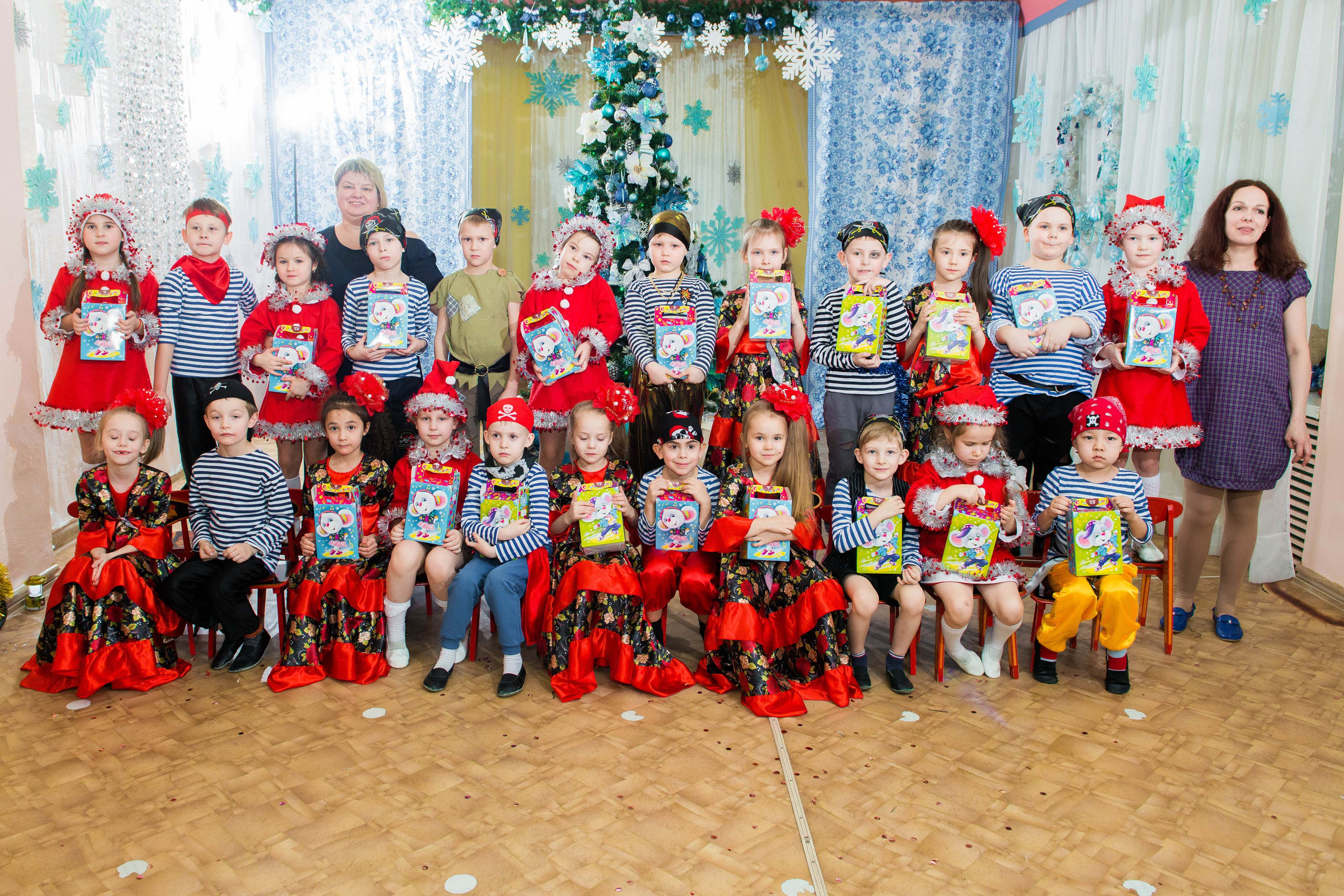 25.12.2019 д. с. № 5, Екатеринбург. Свадебный фотограф на Урале Виктор Соколов