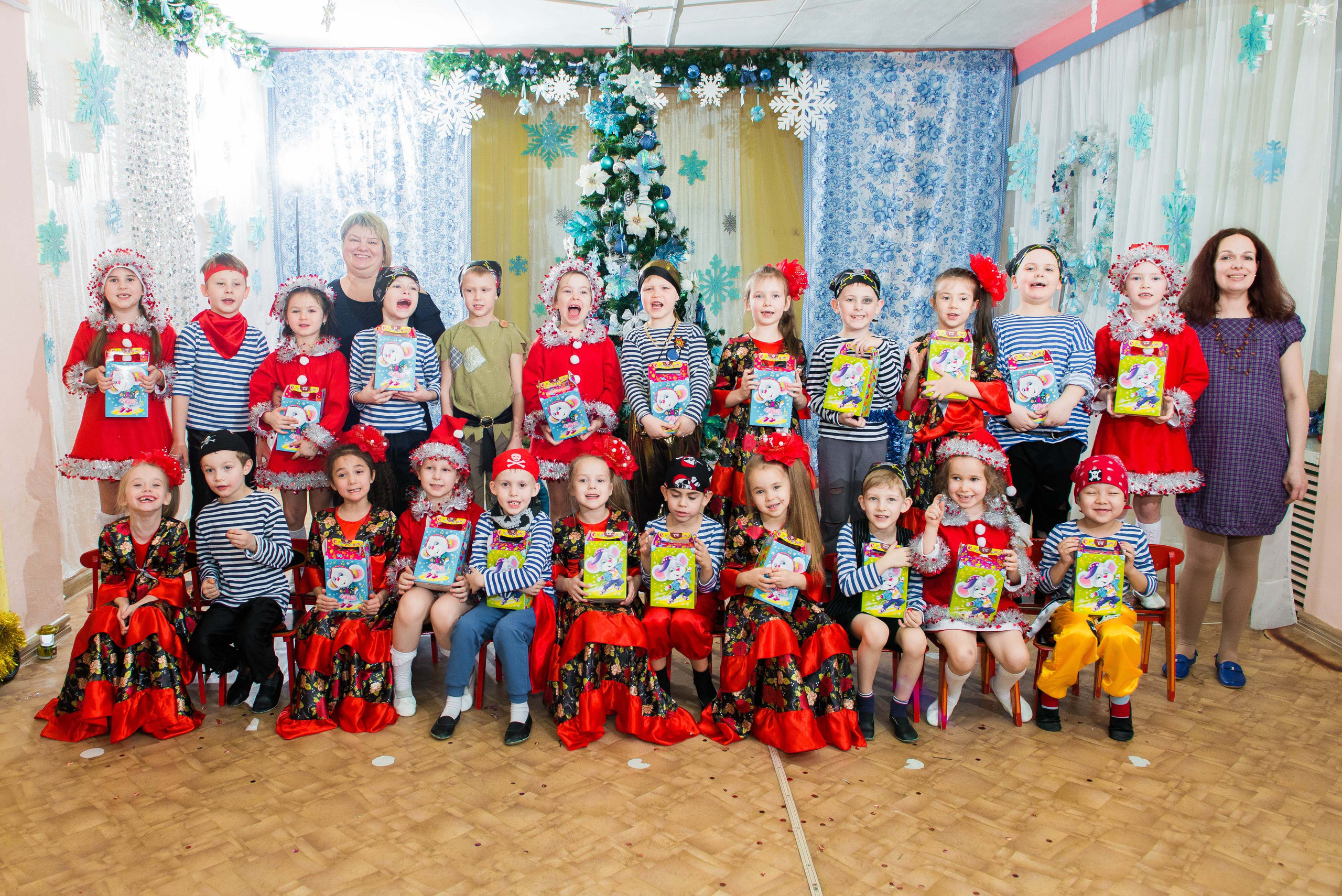 25.12.2019 д. с. № 5, Екатеринбург. Свадебный фотограф на Урале Виктор Соколов