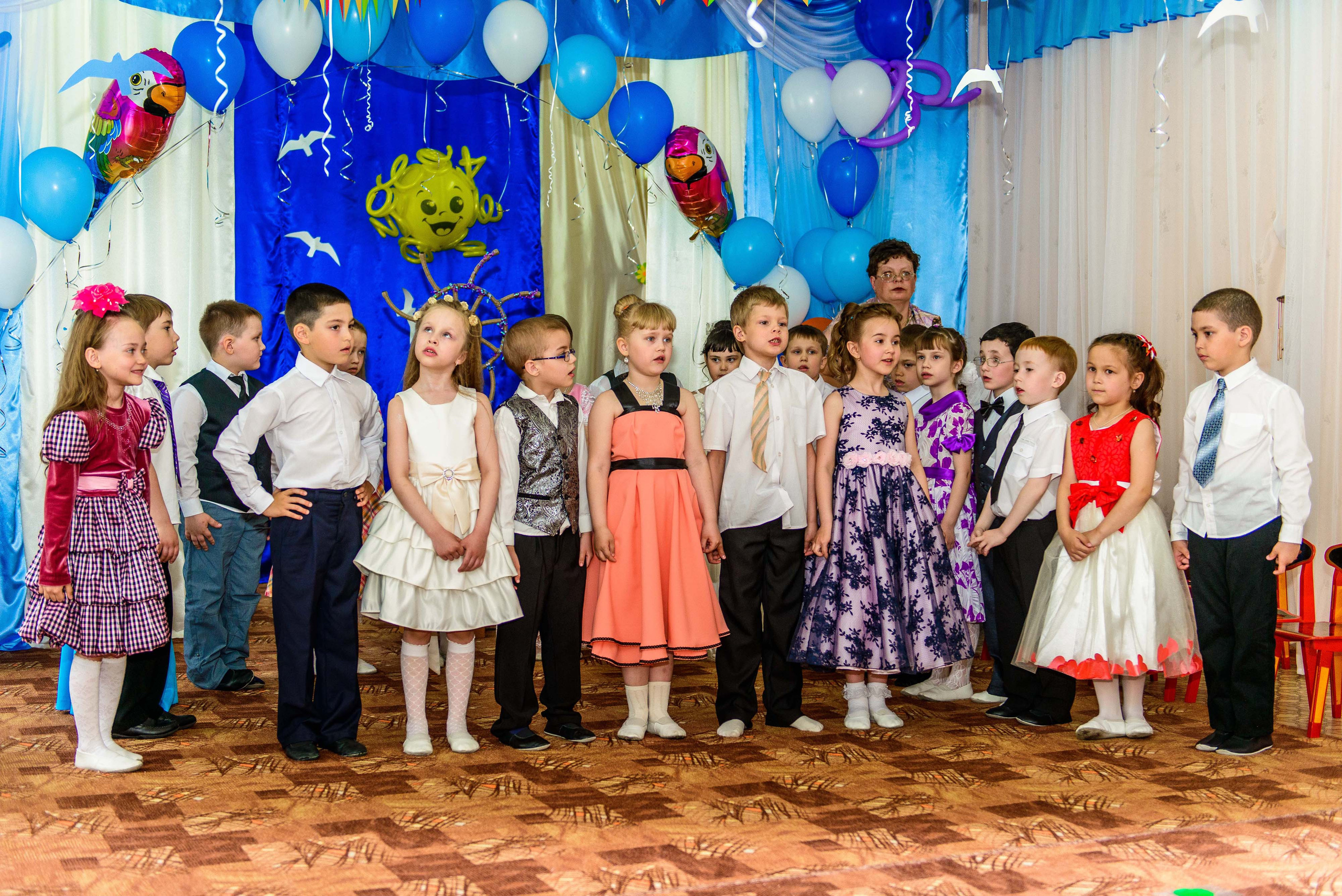 Выпускной, д. с. № 391 28.05.2015, Екатеринбург. Свадебный фотограф на Урале Виктор Соколов