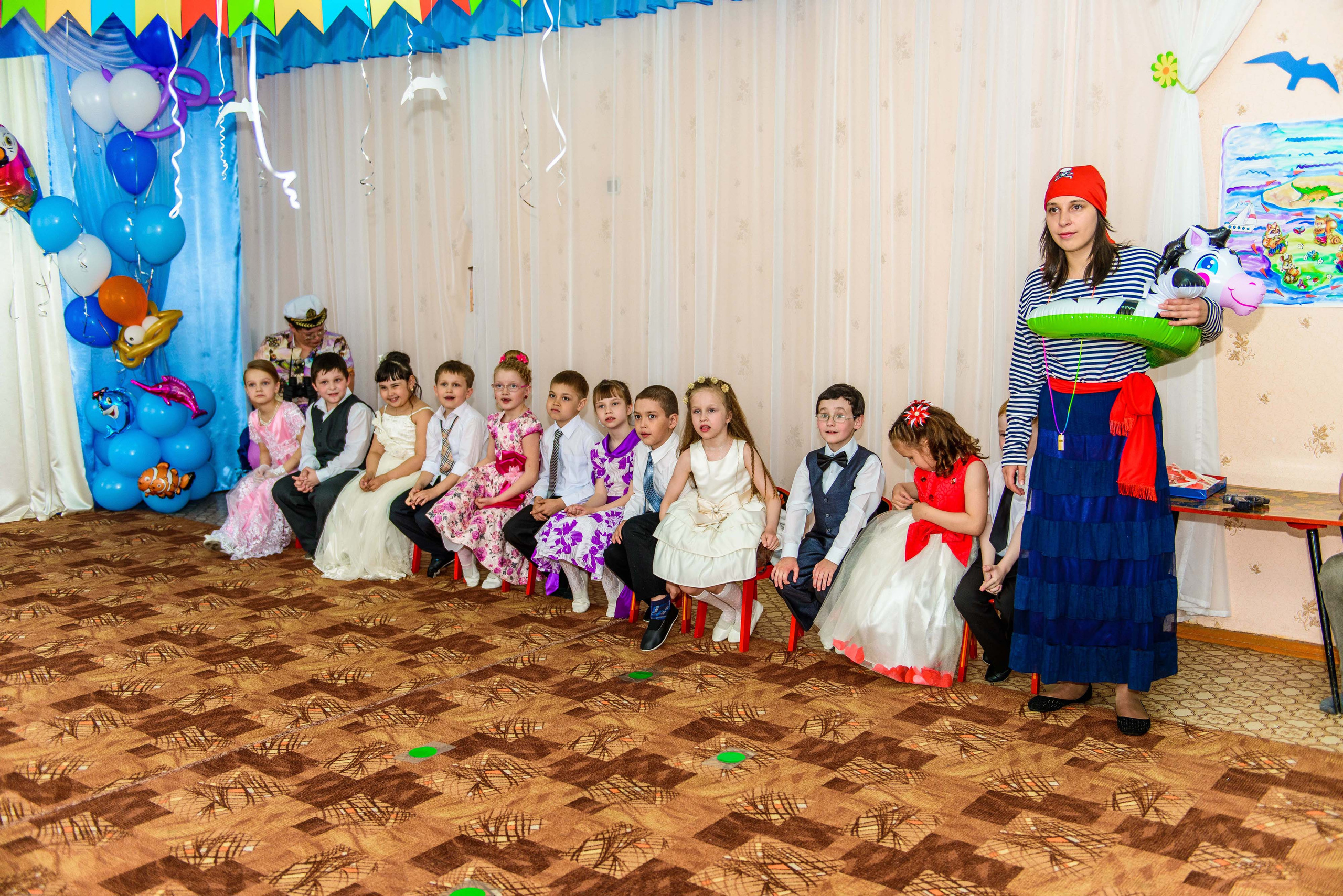 Выпускной, д. с. № 391 28.05.2015, Екатеринбург. Свадебный фотограф на Урале Виктор Соколов