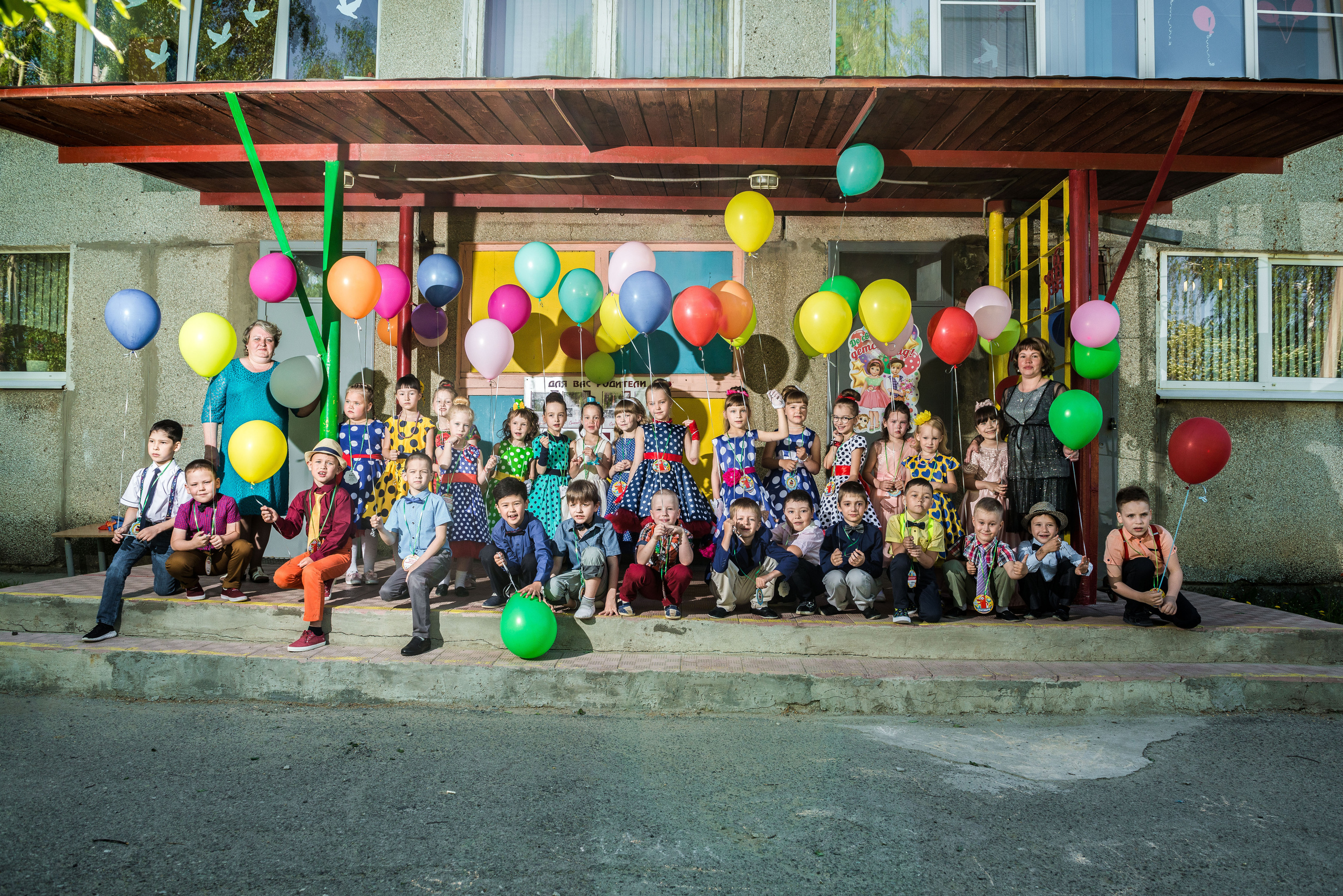 Выпускной 21.05.2021 д. с. № 518, пос. Садовый. Свадебный фотограф на Урале Виктор Соколов