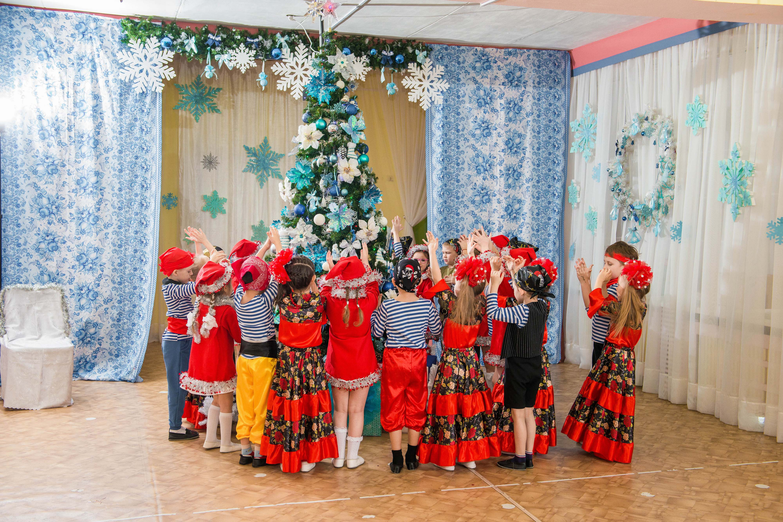 25.12.2019 д. с. № 5, Екатеринбург. Свадебный фотограф на Урале Виктор Соколов