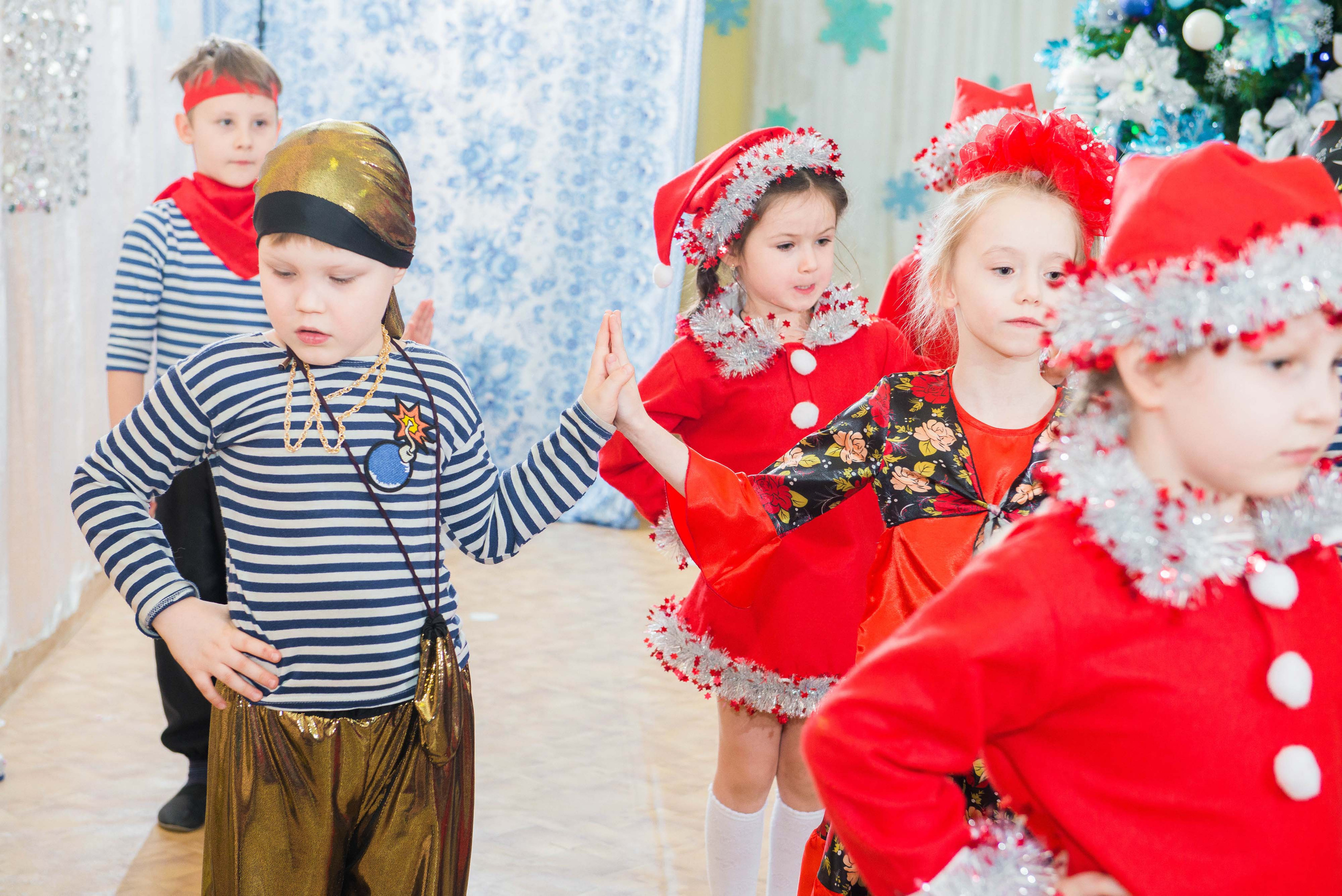 25.12.2019 д. с. № 5, Екатеринбург. Свадебный фотограф на Урале Виктор Соколов