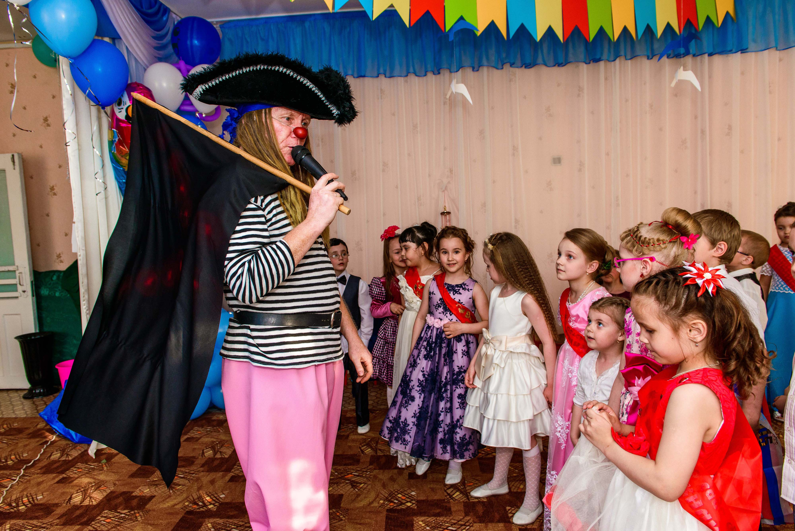 Выпускной, д. с. № 391 28.05.2015, Екатеринбург. Свадебный фотограф на Урале Виктор Соколов