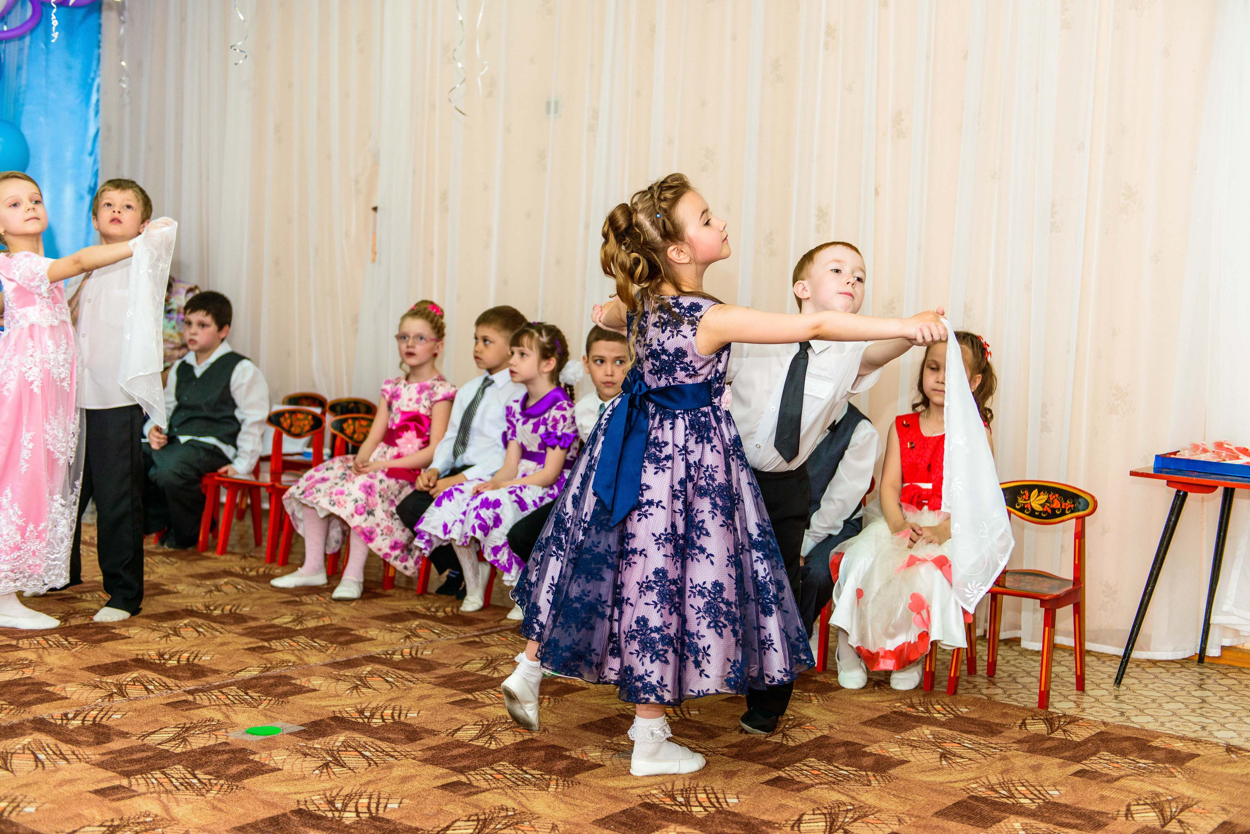 Выпускной, д. с. № 391 28.05.2015, Екатеринбург. Свадебный фотограф на Урале Виктор Соколов