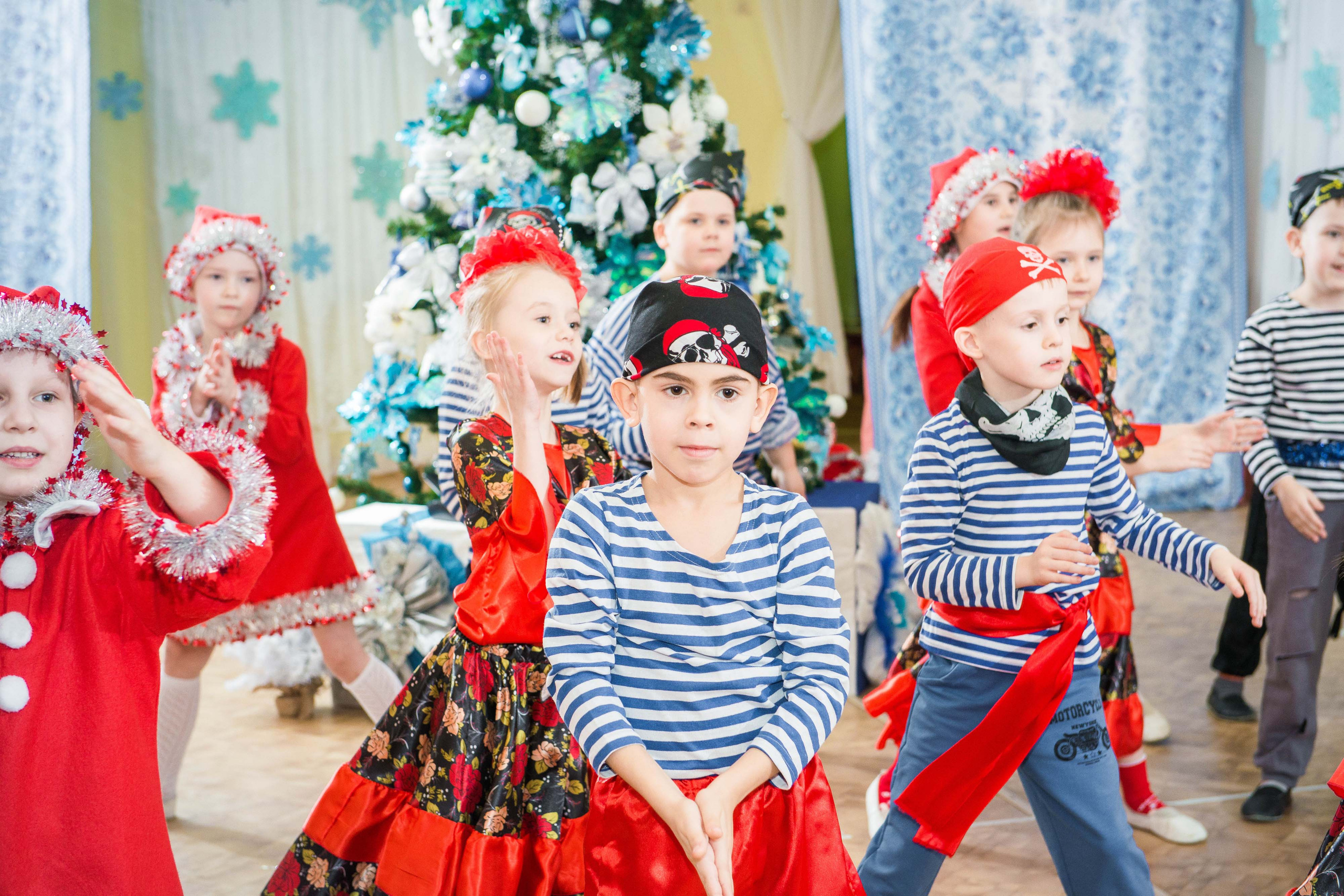 25.12.2019 д. с. № 5, Екатеринбург. Свадебный фотограф на Урале Виктор Соколов