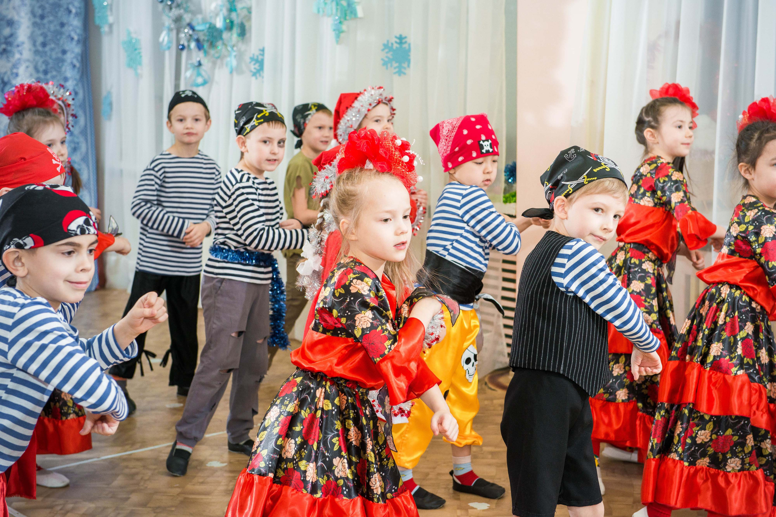 25.12.2019 д. с. № 5, Екатеринбург. Свадебный фотограф на Урале Виктор Соколов