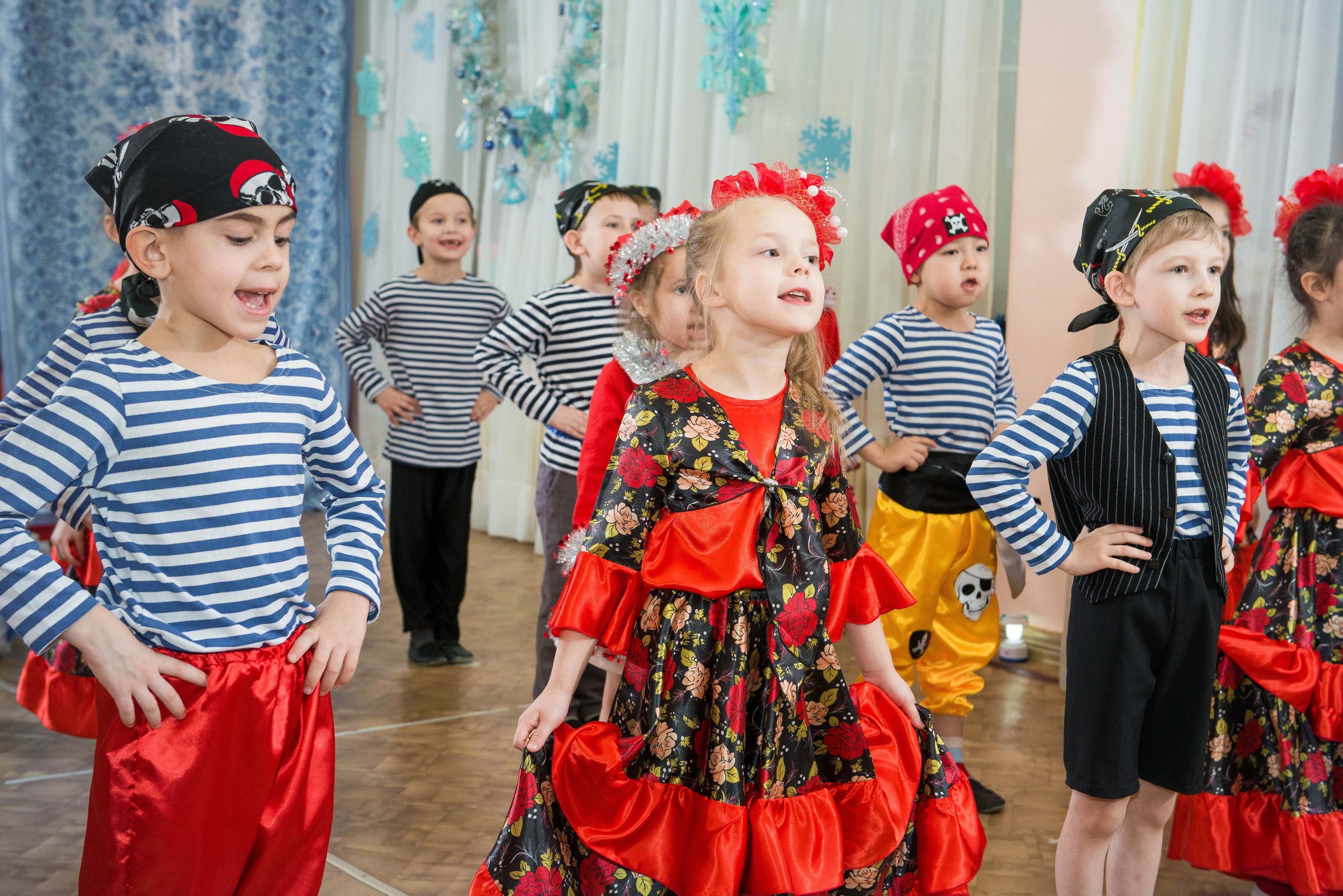 25.12.2019 д. с. № 5, Екатеринбург. Свадебный фотограф на Урале Виктор Соколов