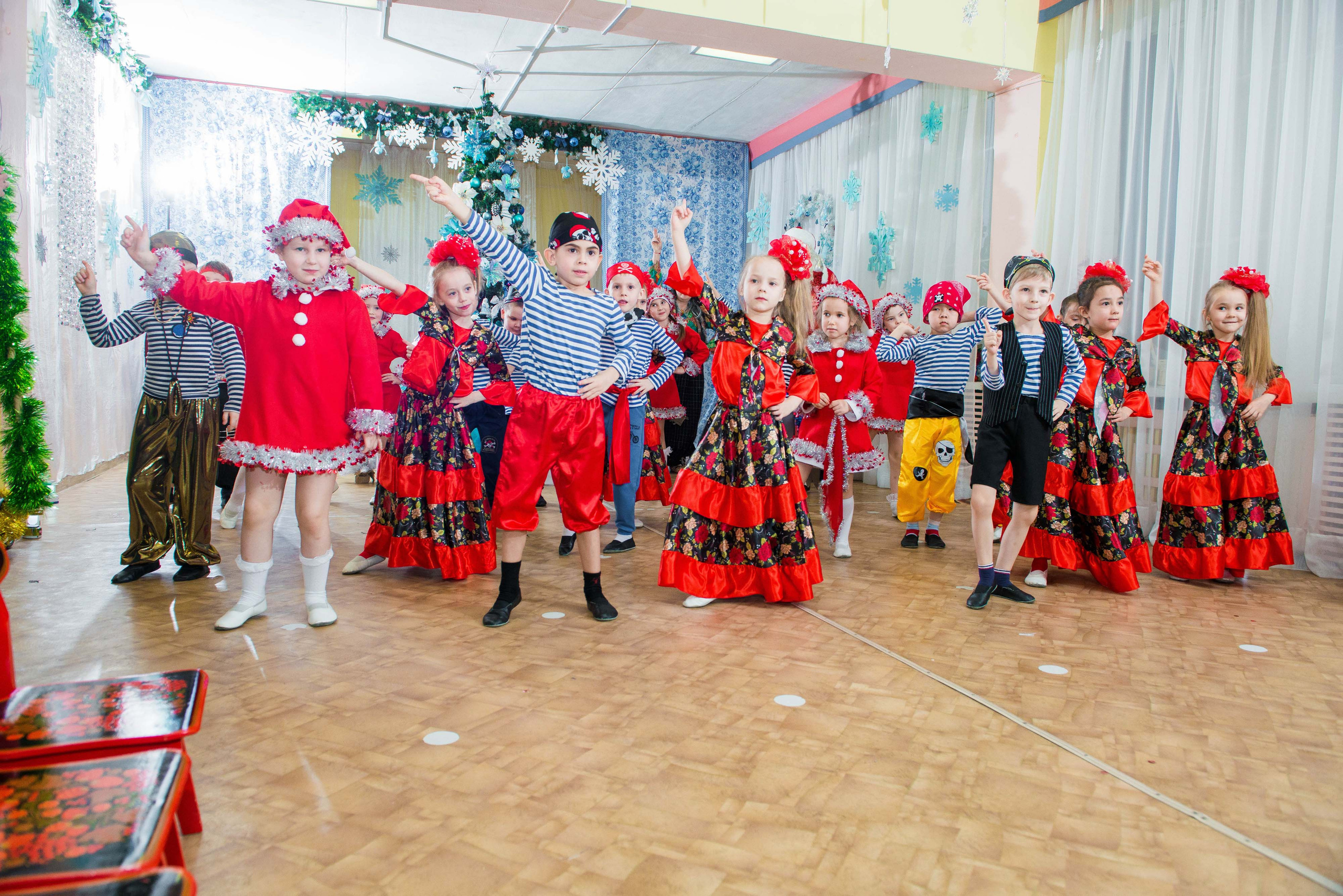 25.12.2019 д. с. № 5, Екатеринбург. Свадебный фотограф на Урале Виктор Соколов