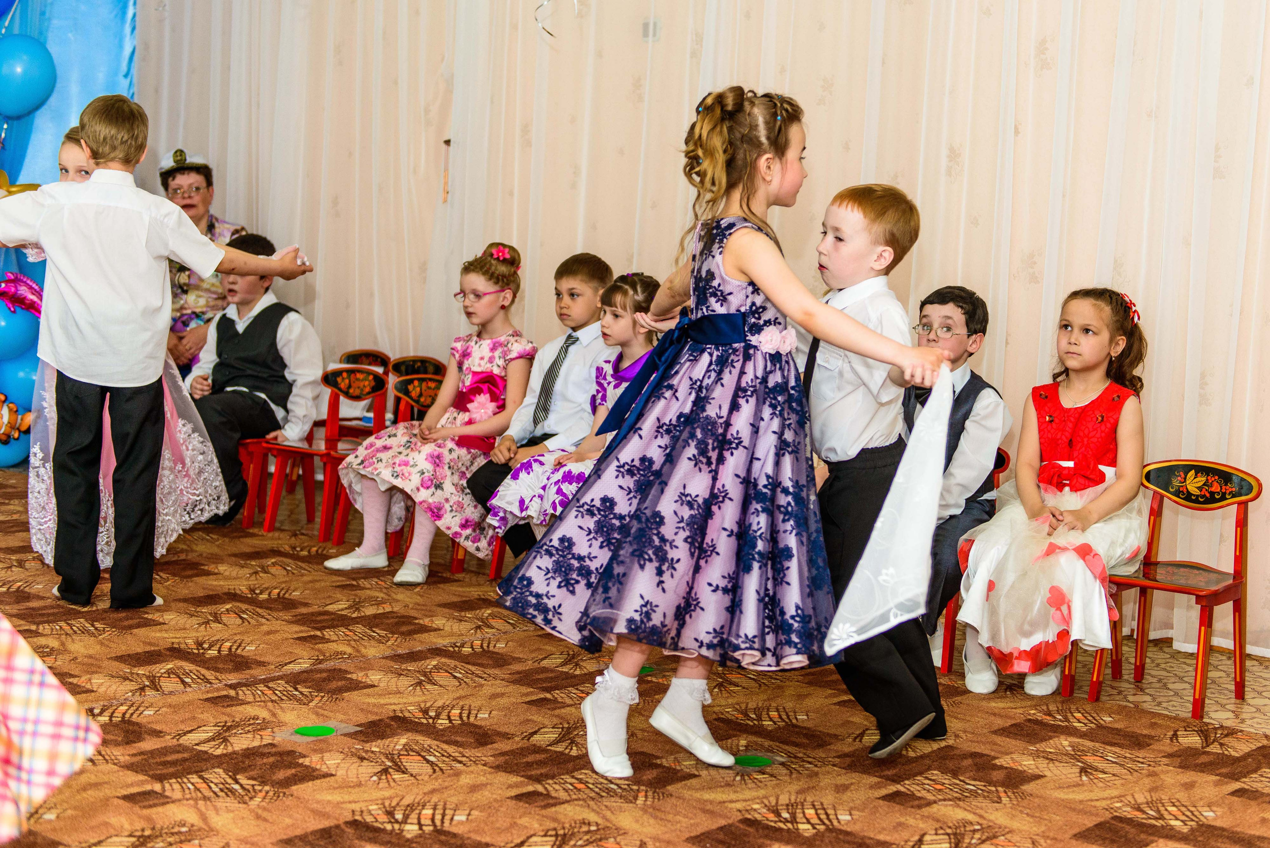 Выпускной, д. с. № 391 28.05.2015, Екатеринбург. Свадебный фотограф на Урале Виктор Соколов