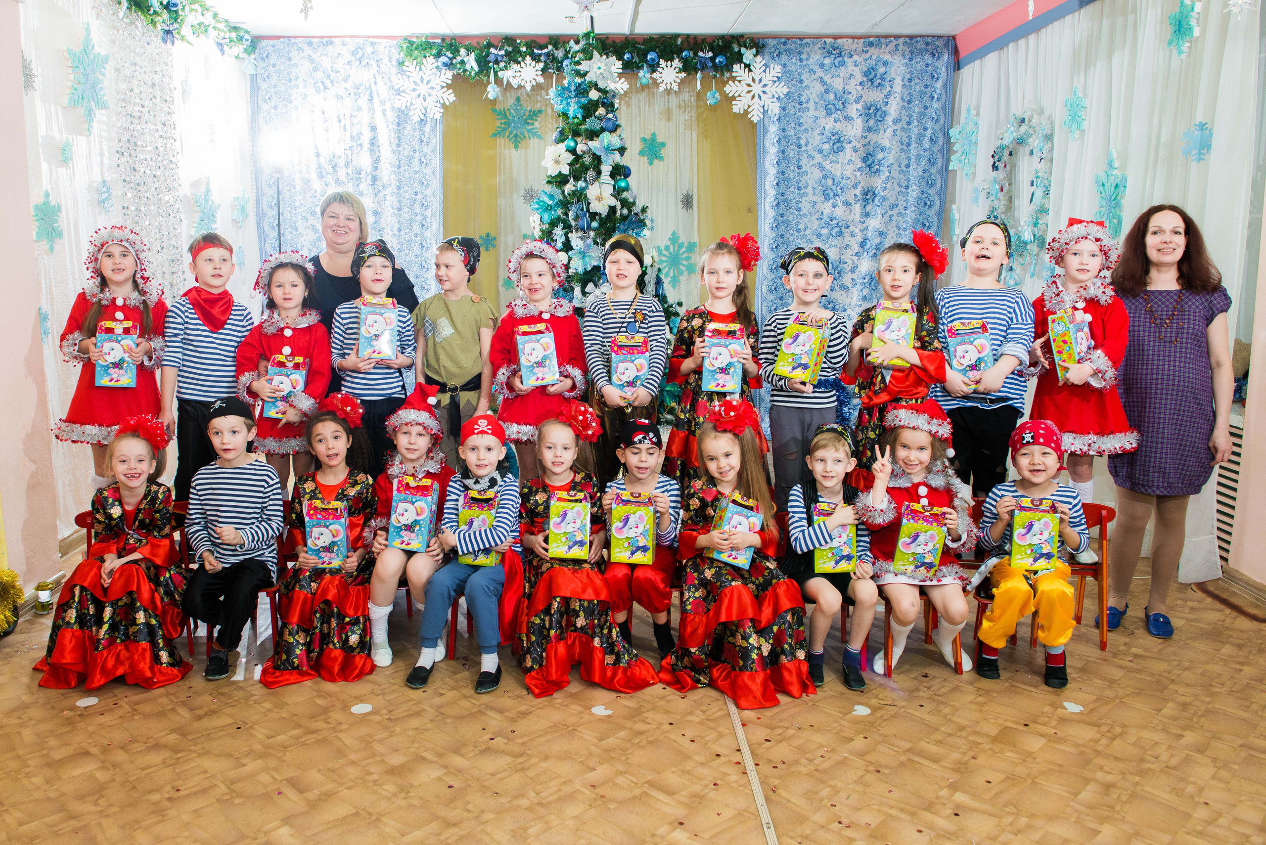 25.12.2019 д. с. № 5, Екатеринбург. Свадебный фотограф на Урале Виктор Соколов