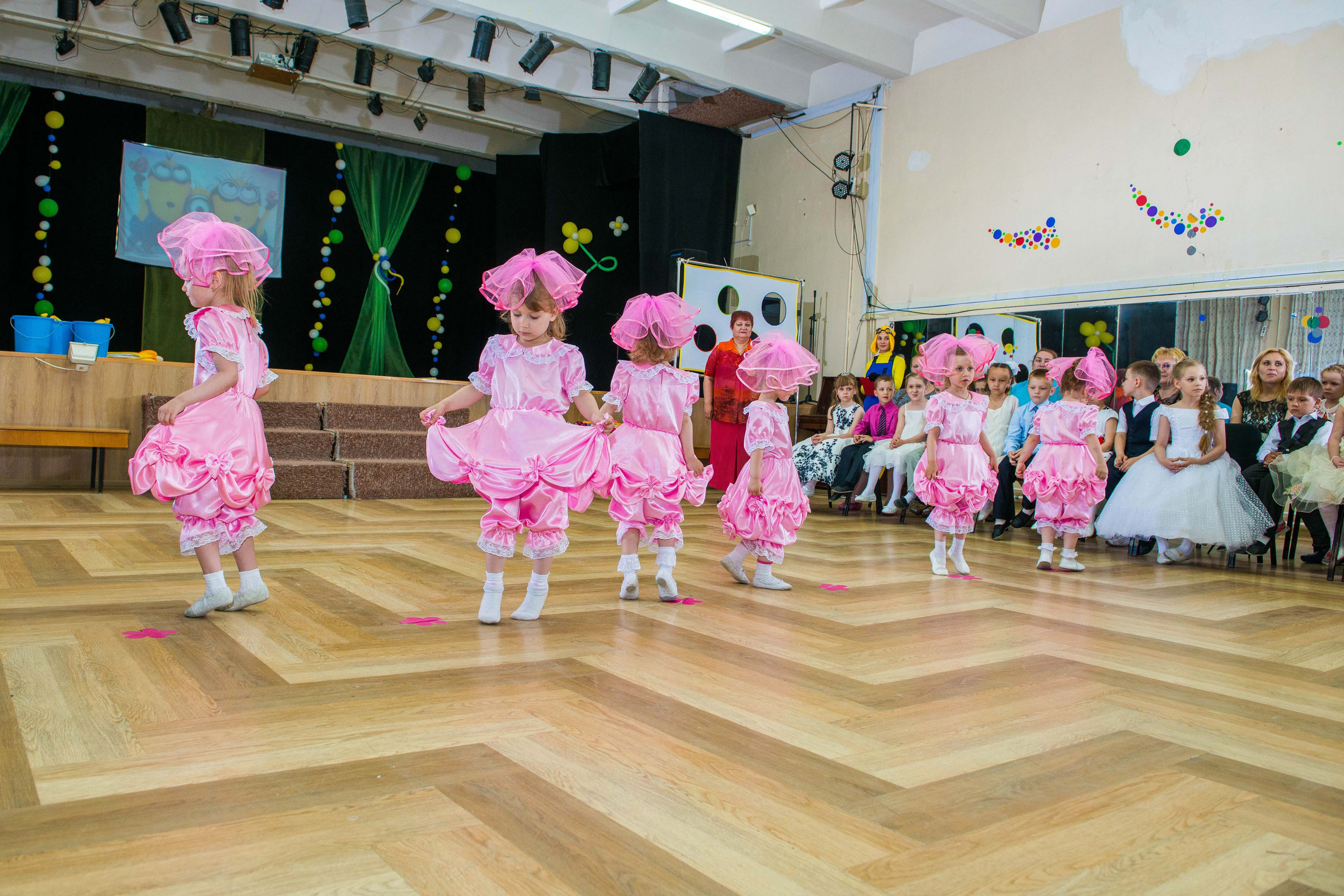 Выпускной, д. с. № 391 29.05.2016, Екатеринбург. Свадебный фотограф на Урале Виктор Соколов