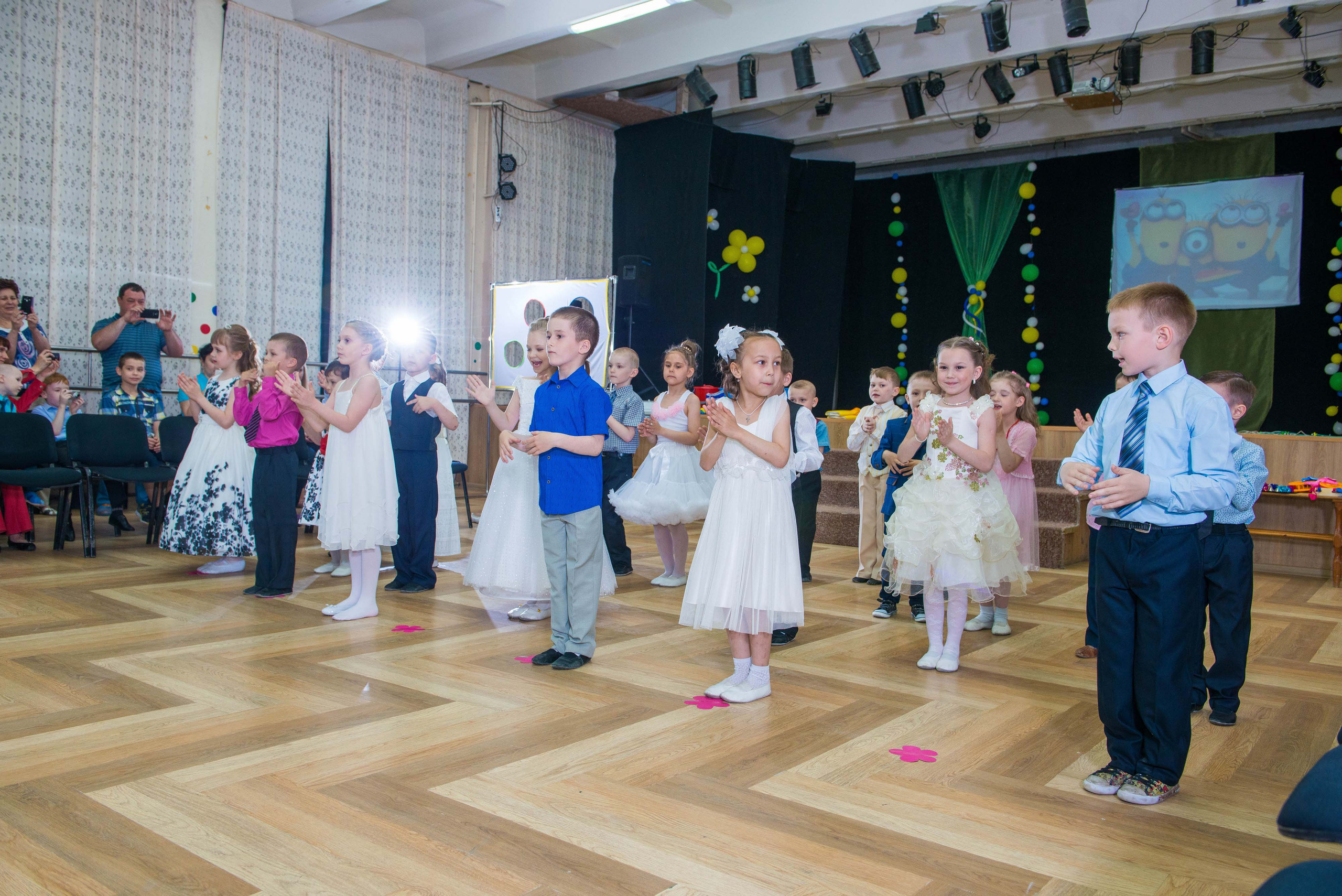 Выпускной, д. с. № 391 29.05.2016, Екатеринбург. Свадебный фотограф на Урале Виктор Соколов