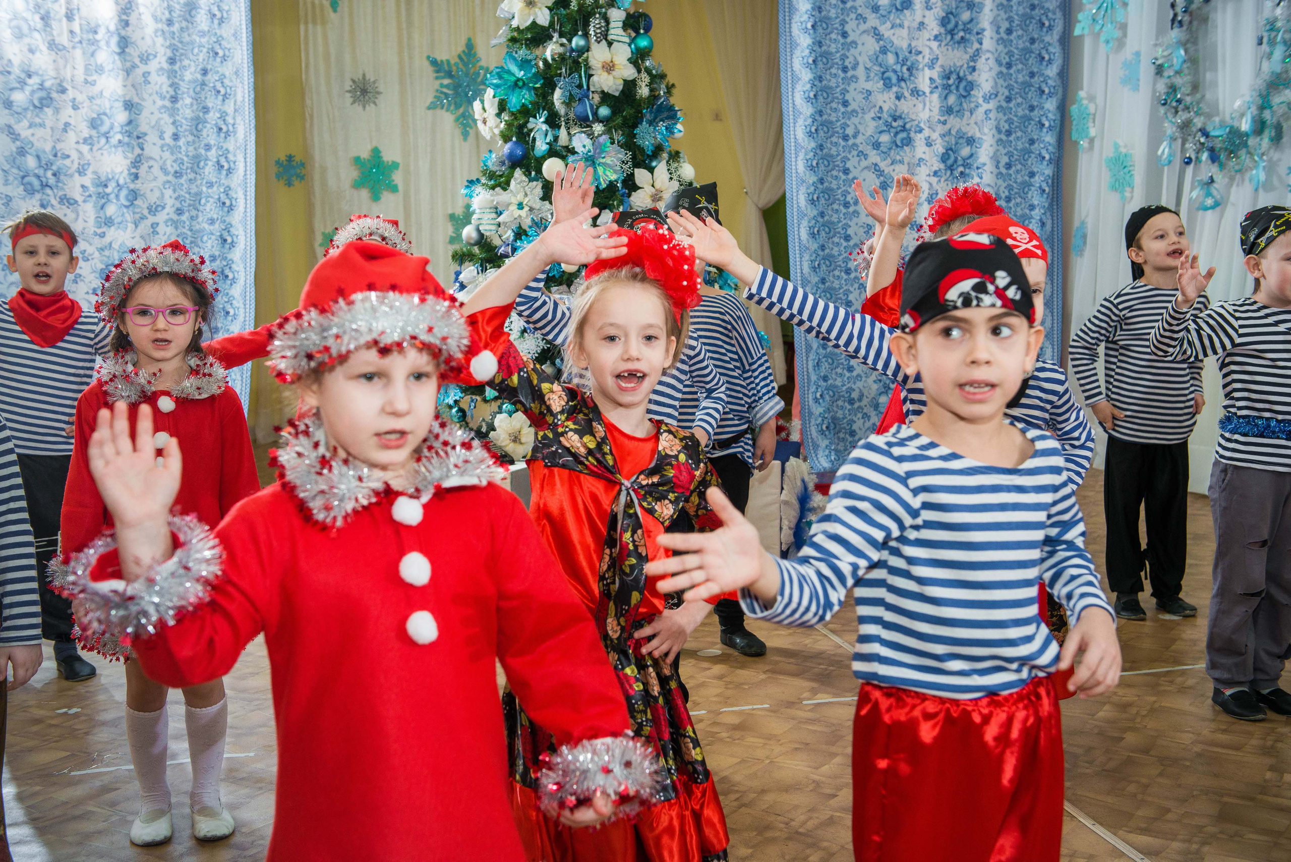 25.12.2019 д. с. № 5, Екатеринбург. Свадебный фотограф на Урале Виктор Соколов