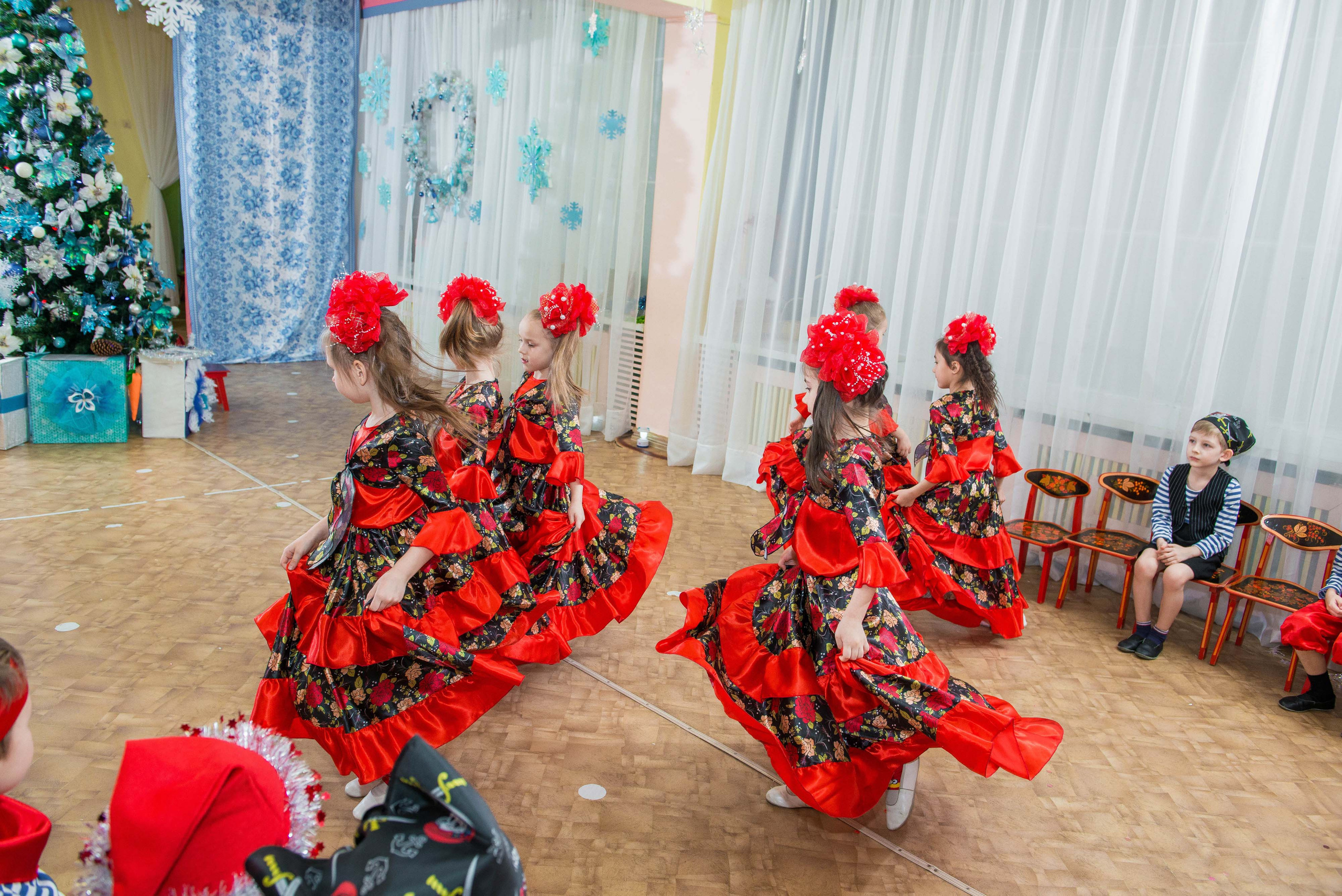 25.12.2019 д. с. № 5, Екатеринбург. Свадебный фотограф на Урале Виктор Соколов