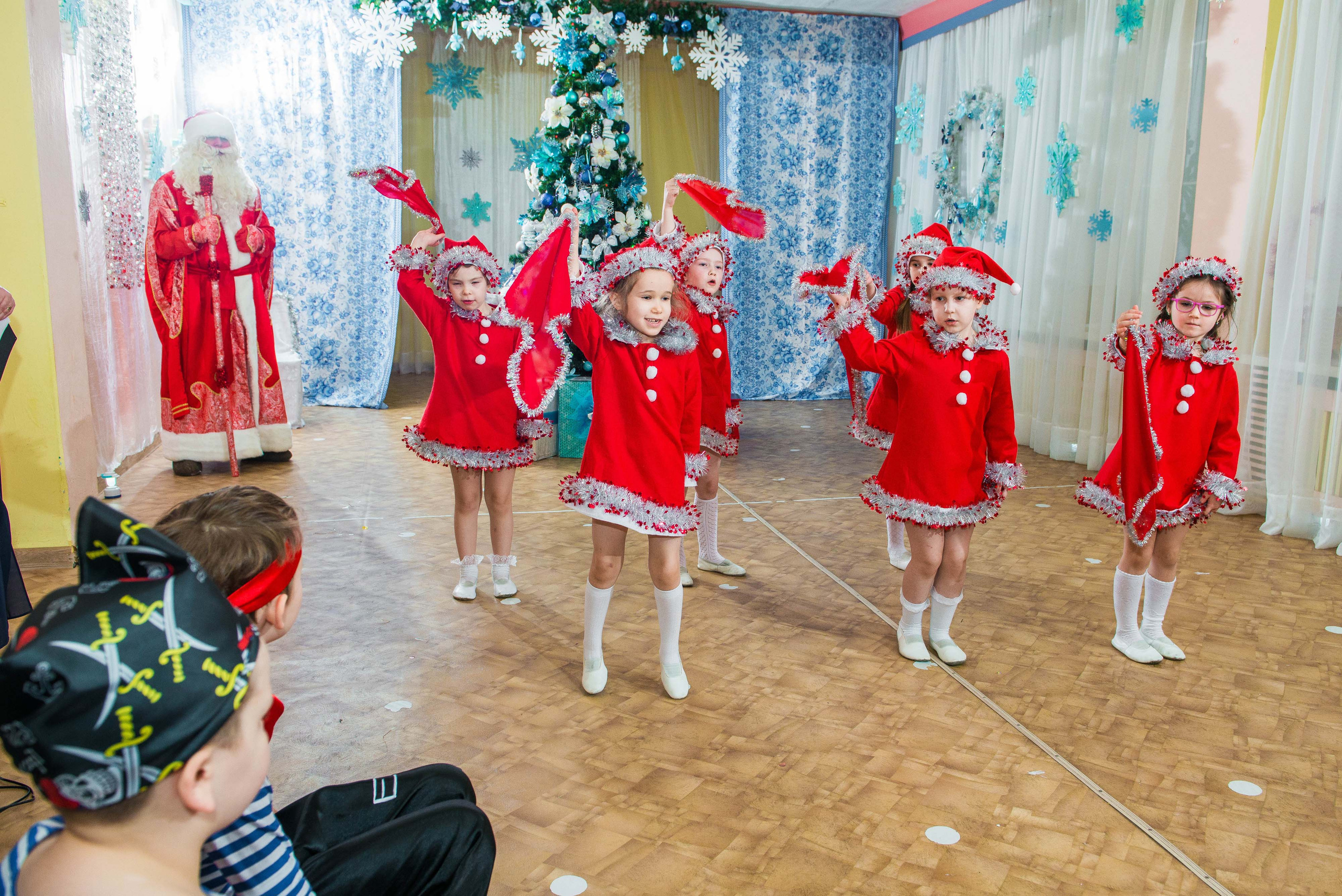 25.12.2019 д. с. № 5, Екатеринбург. Свадебный фотограф на Урале Виктор Соколов