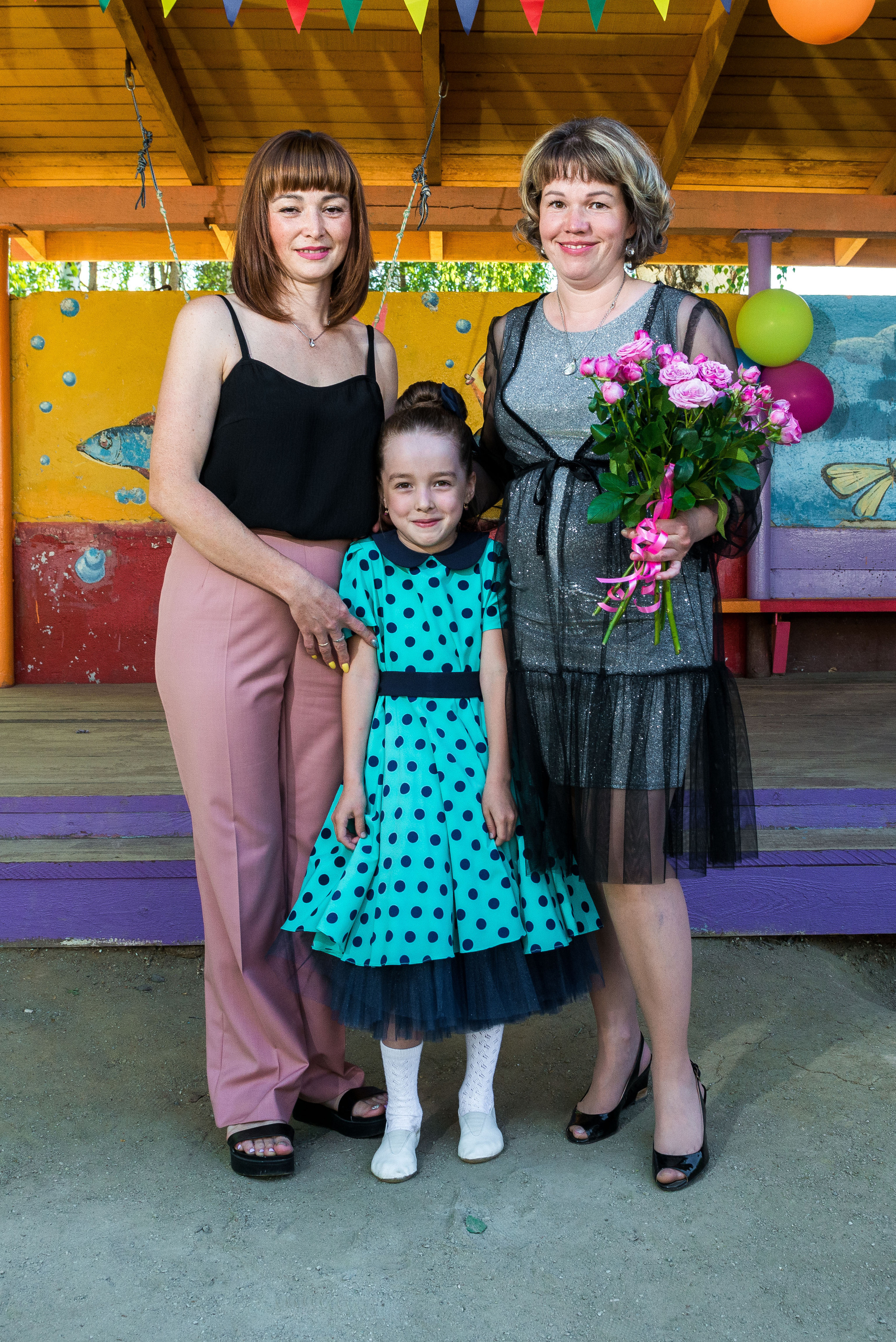 Выпускной 21.05.2021 д. с. № 518, пос. Садовый. Свадебный фотограф на Урале Виктор Соколов