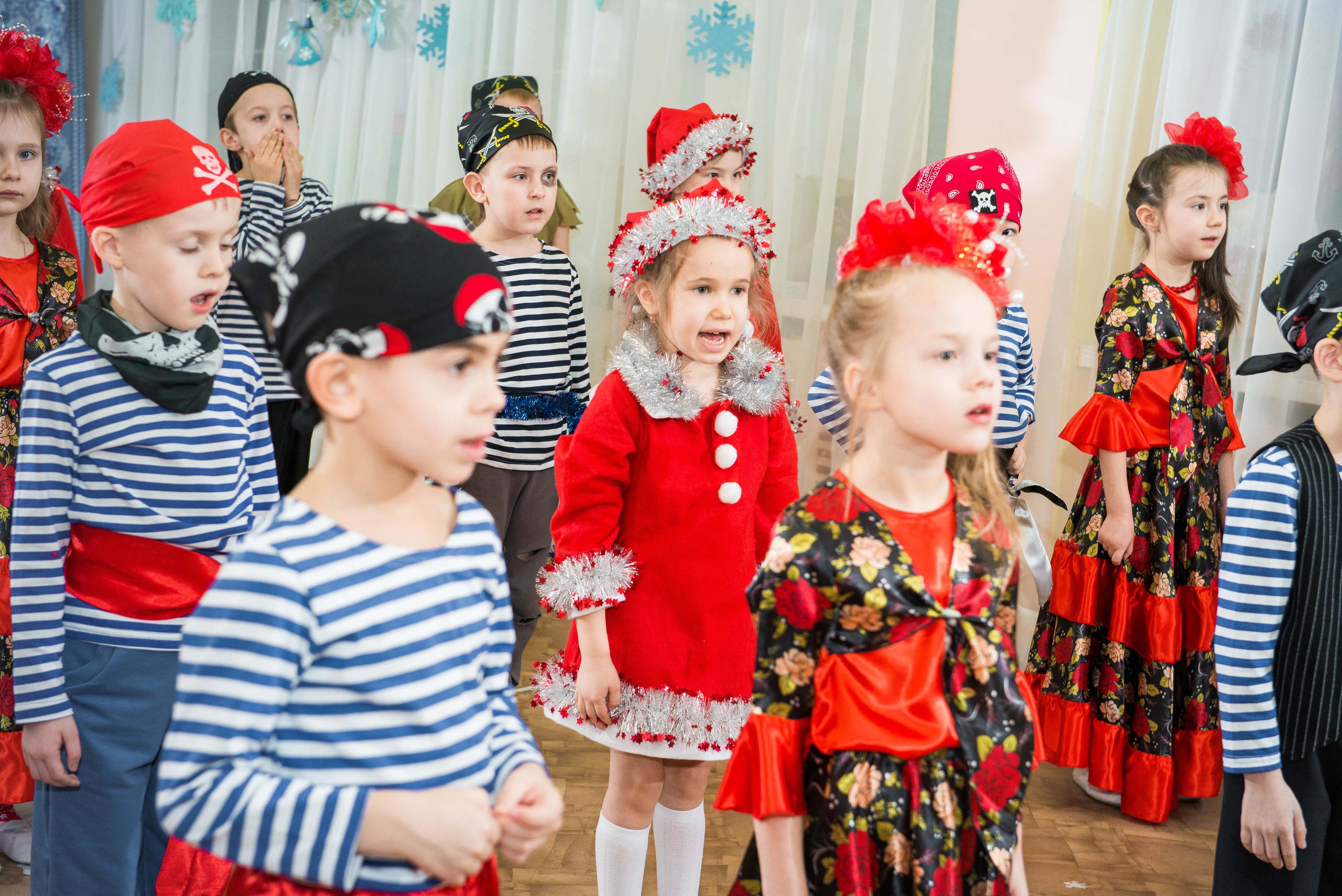 25.12.2019 д. с. № 5, Екатеринбург. Свадебный фотограф на Урале Виктор Соколов