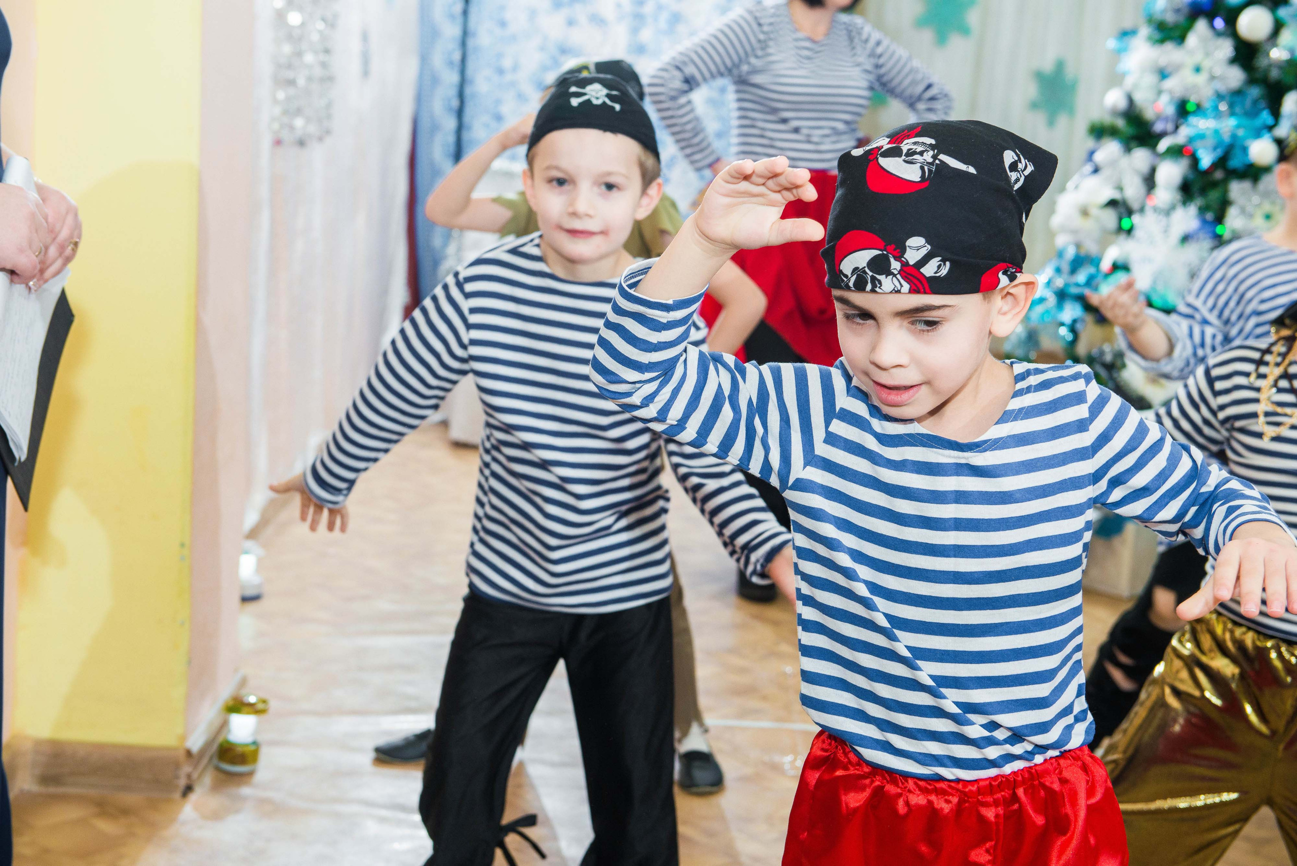 25.12.2019 д. с. № 5, Екатеринбург. Свадебный фотограф на Урале Виктор Соколов