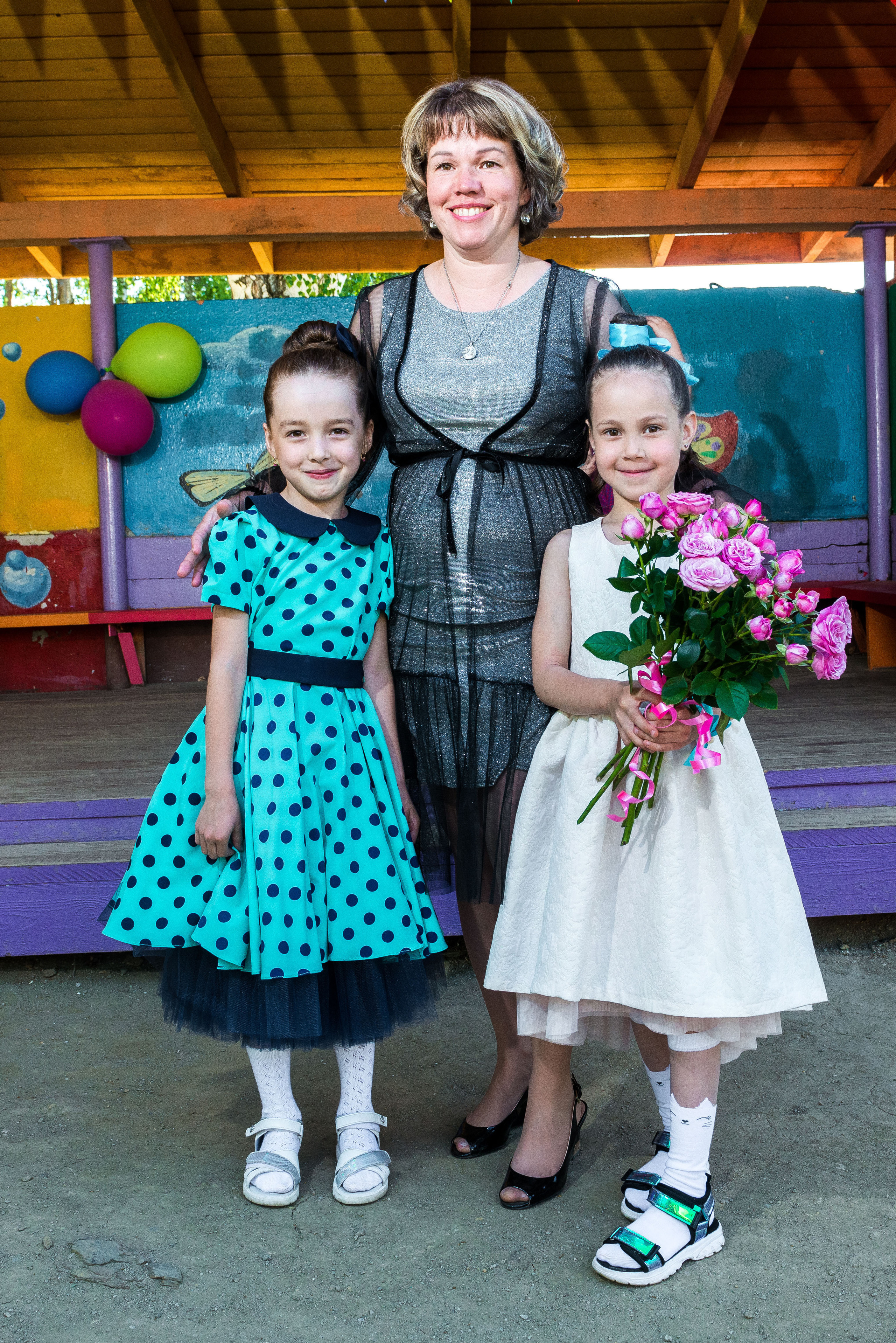 Выпускной 21.05.2021 д. с. № 518, пос. Садовый. Свадебный фотограф на Урале Виктор Соколов