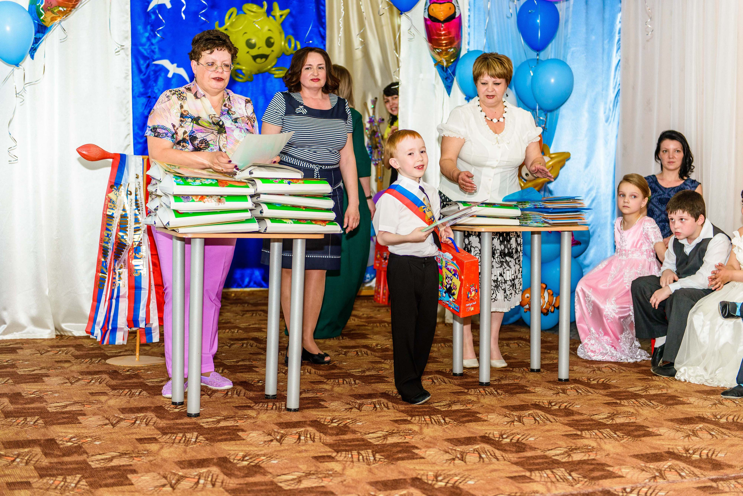 Выпускной, д. с. № 391 28.05.2015, Екатеринбург. Свадебный фотограф на Урале Виктор Соколов