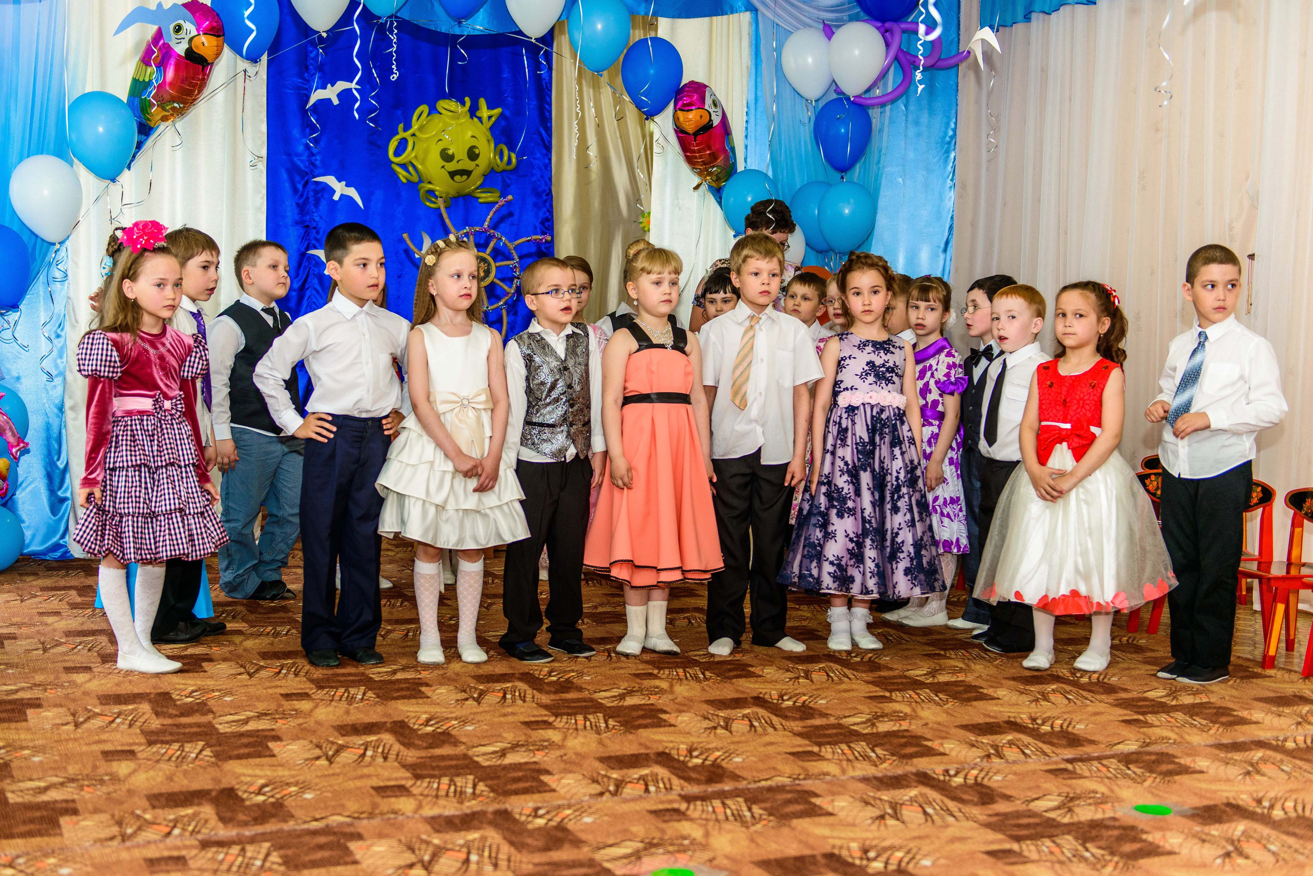 Выпускной, д. с. № 391 28.05.2015, Екатеринбург. Свадебный фотограф на Урале Виктор Соколов